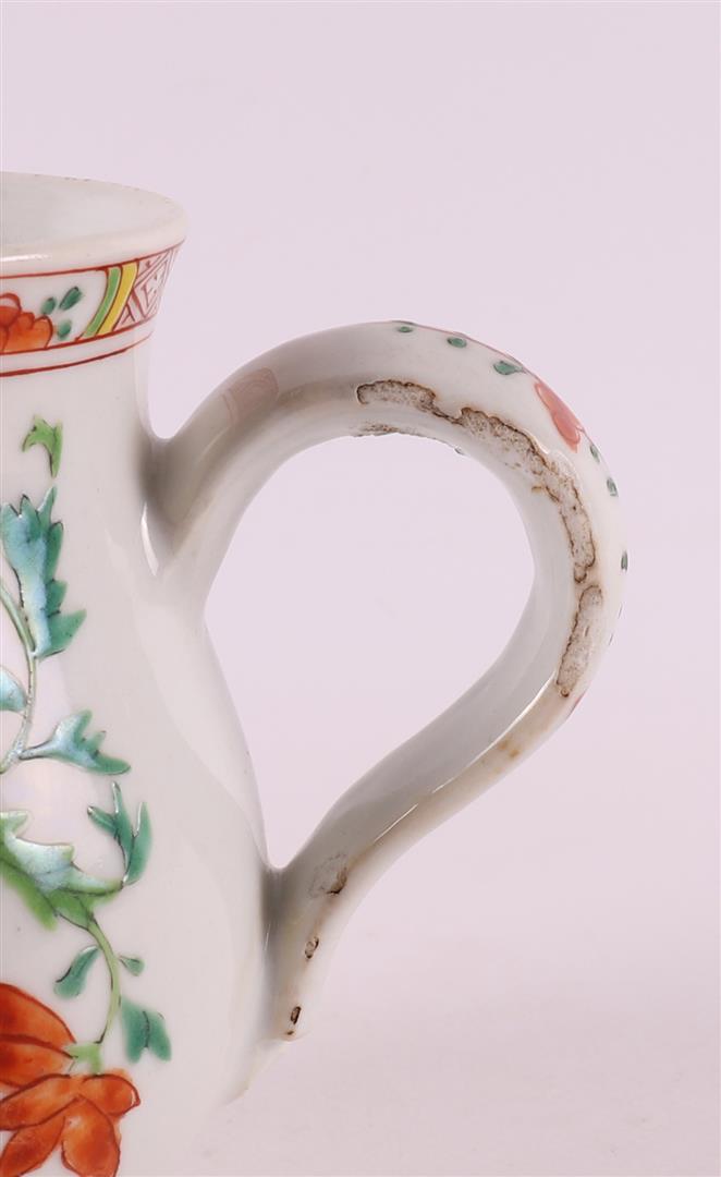 A china Qianlong china beer mug, 18th century. - Image 4 of 9