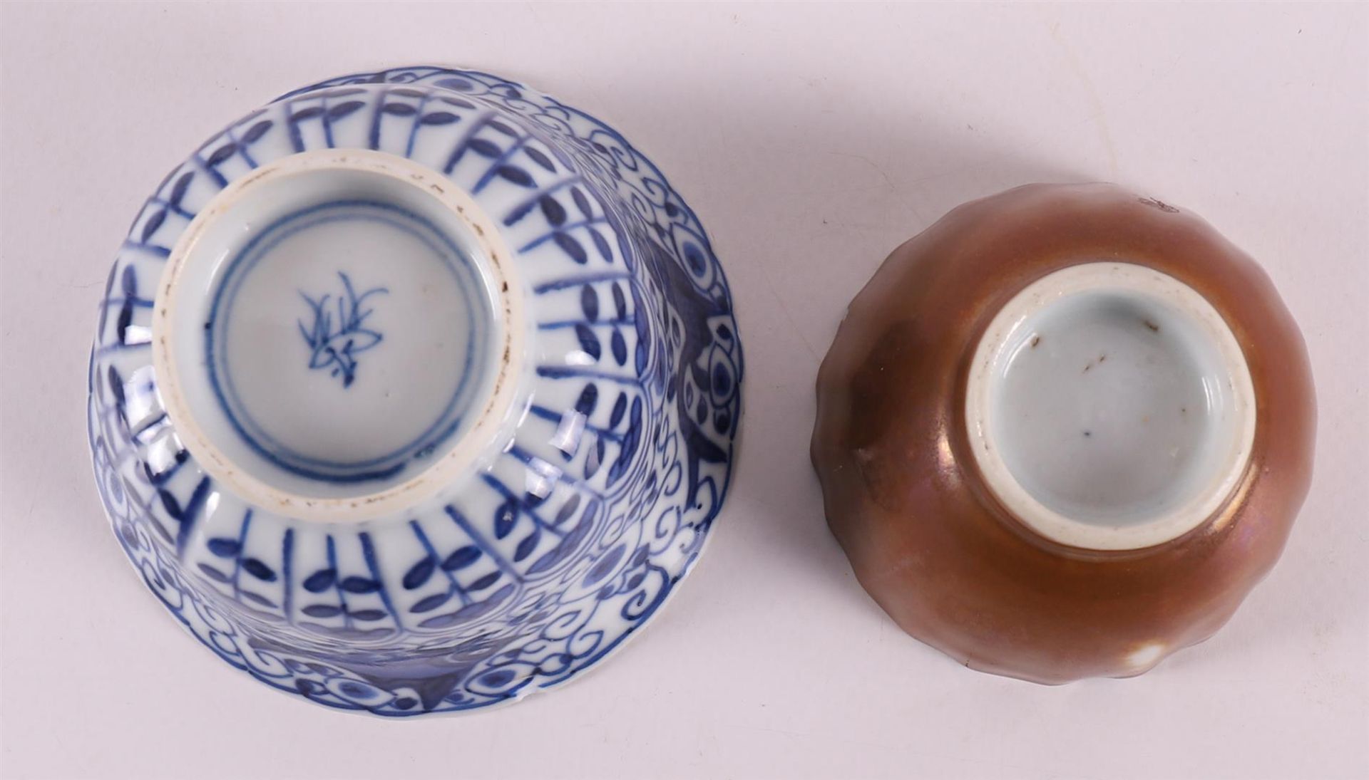 A lot of various Chinese porcelain, including Imari and Kangxi, China, 18th - 20 - Bild 9 aus 12