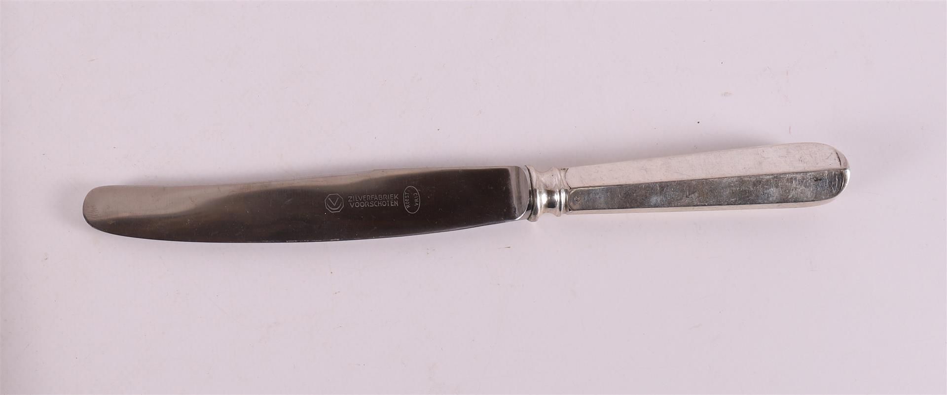 A set of six knives on silver handles, Haags Lof, Voorschoten, 1938 - Bild 2 aus 2