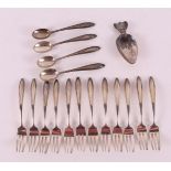 Twelve second grade 835/1000 silver pastry forks, point fillet, 20th century.