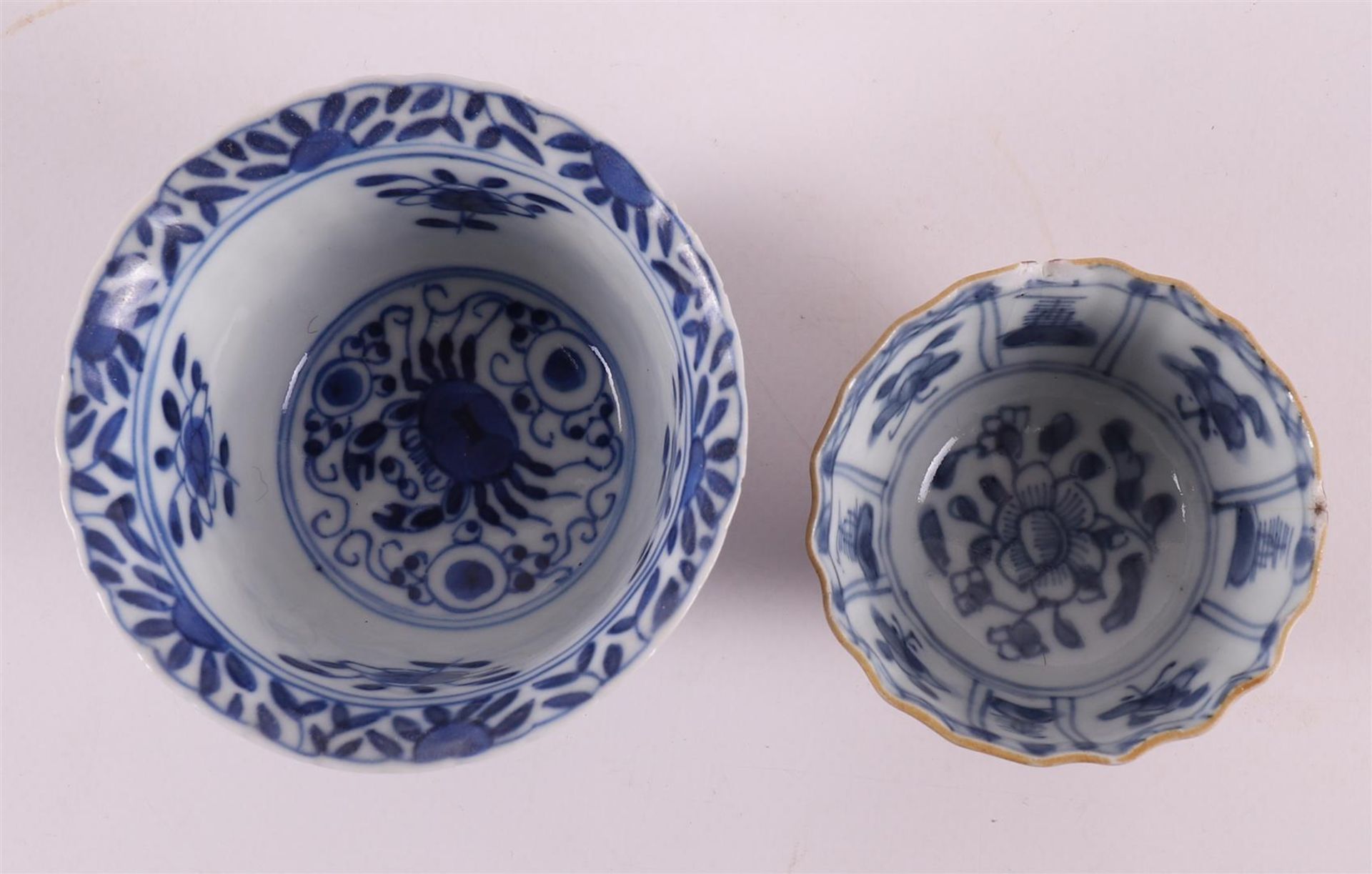 A lot of various Chinese porcelain, including Imari and Kangxi, China, 18th - 20 - Bild 8 aus 12