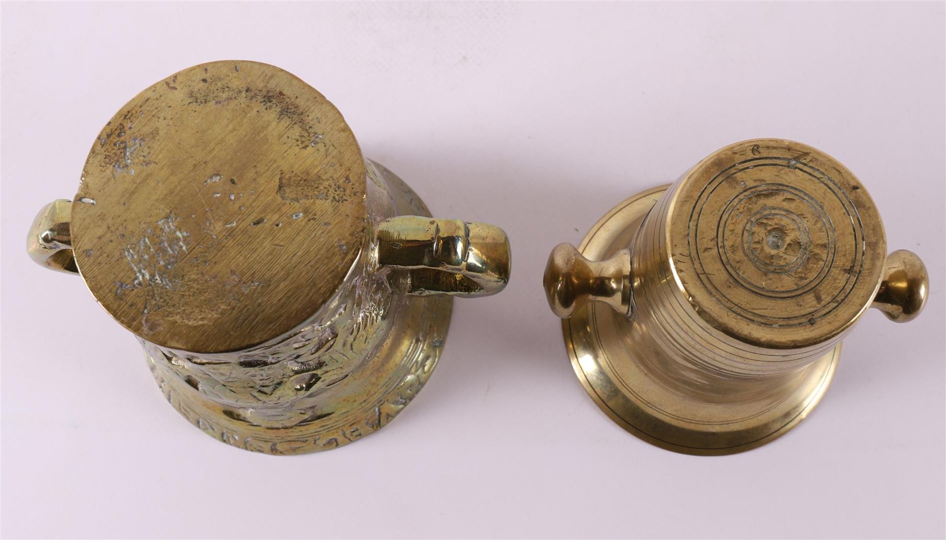 A bronze mortar and pestle, 19th century. - Bild 7 aus 7