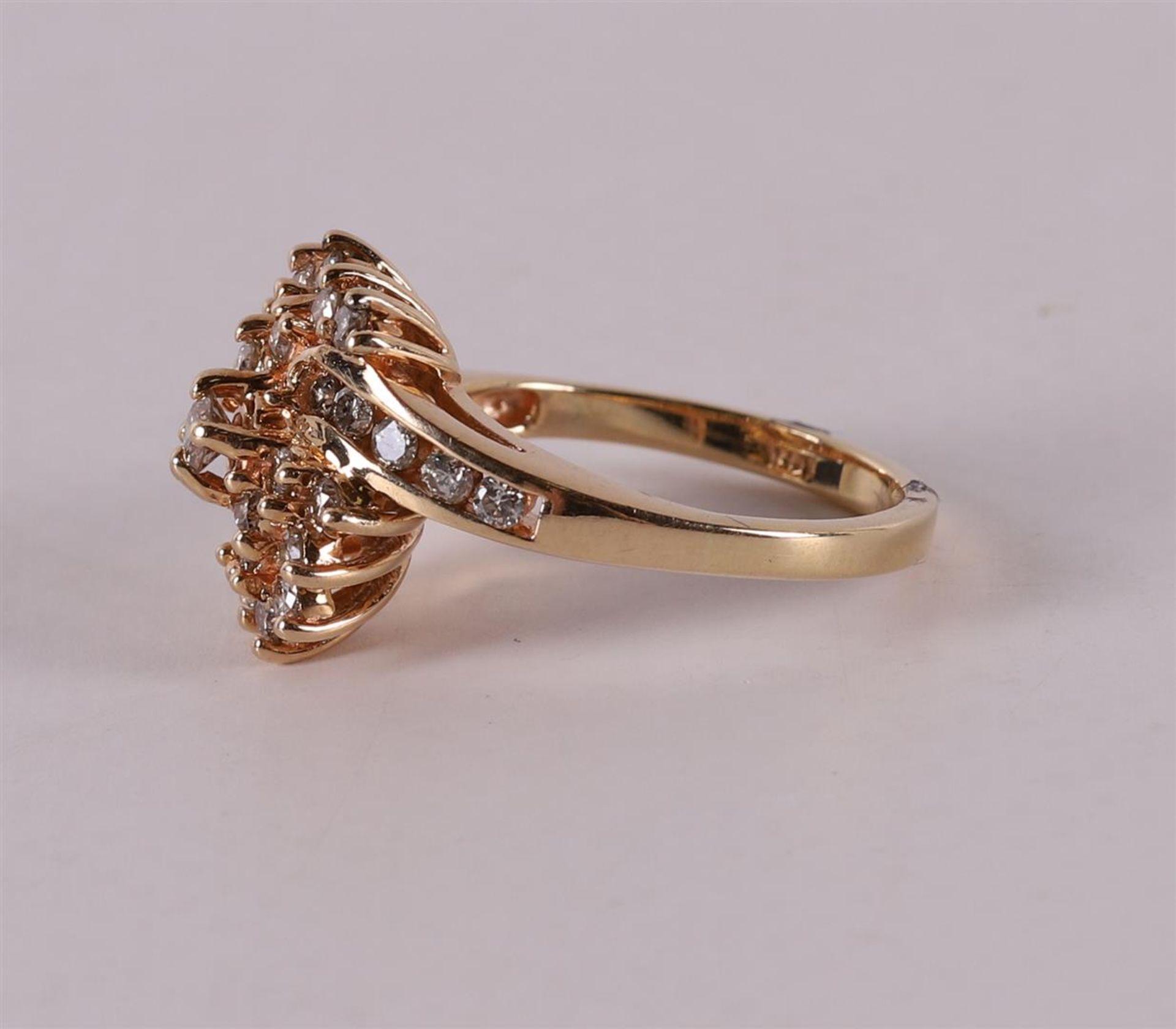 A 14 kt gold women's ring, set with 30 brilliant cut diamonds. - Image 3 of 3