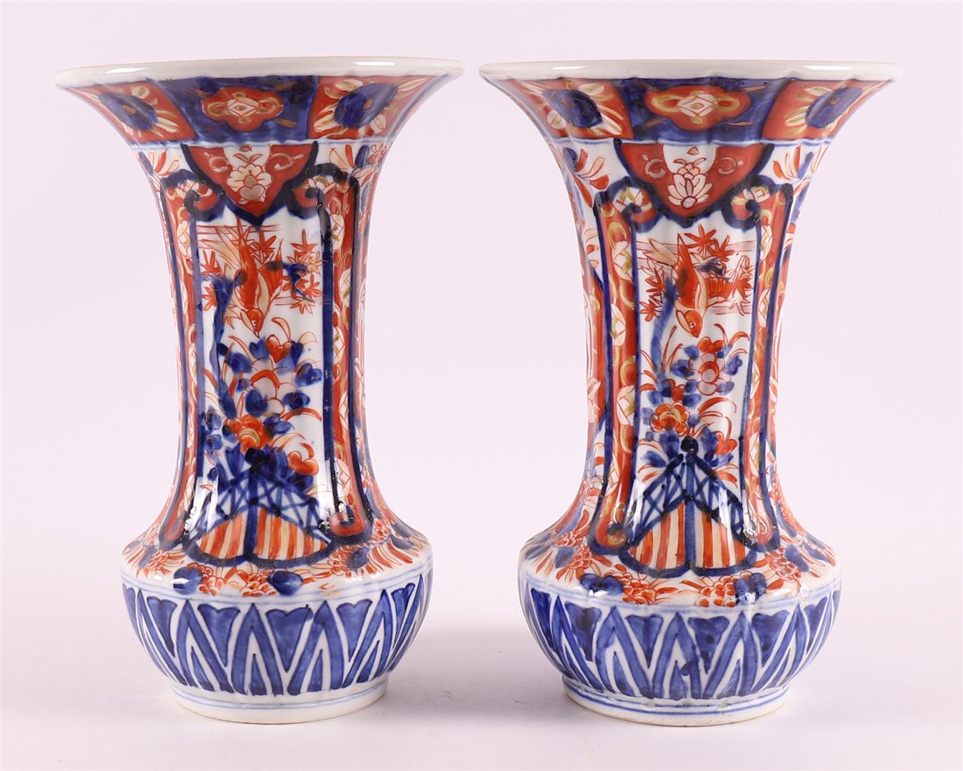 A pair of porcelain Imari vases, Japan, Meiji, late 19th century. - Image 3 of 6