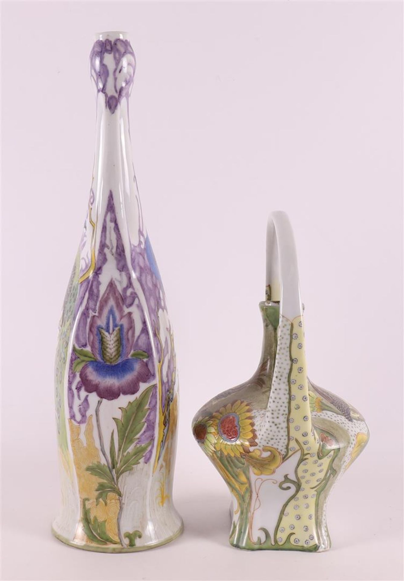 Two various porcelain vases, Art Nouveau style, after an antique example from th - Bild 3 aus 8