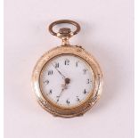 A ladies' pendant watch in 14 kt 585/1000 yellow gold case, circa 1900.