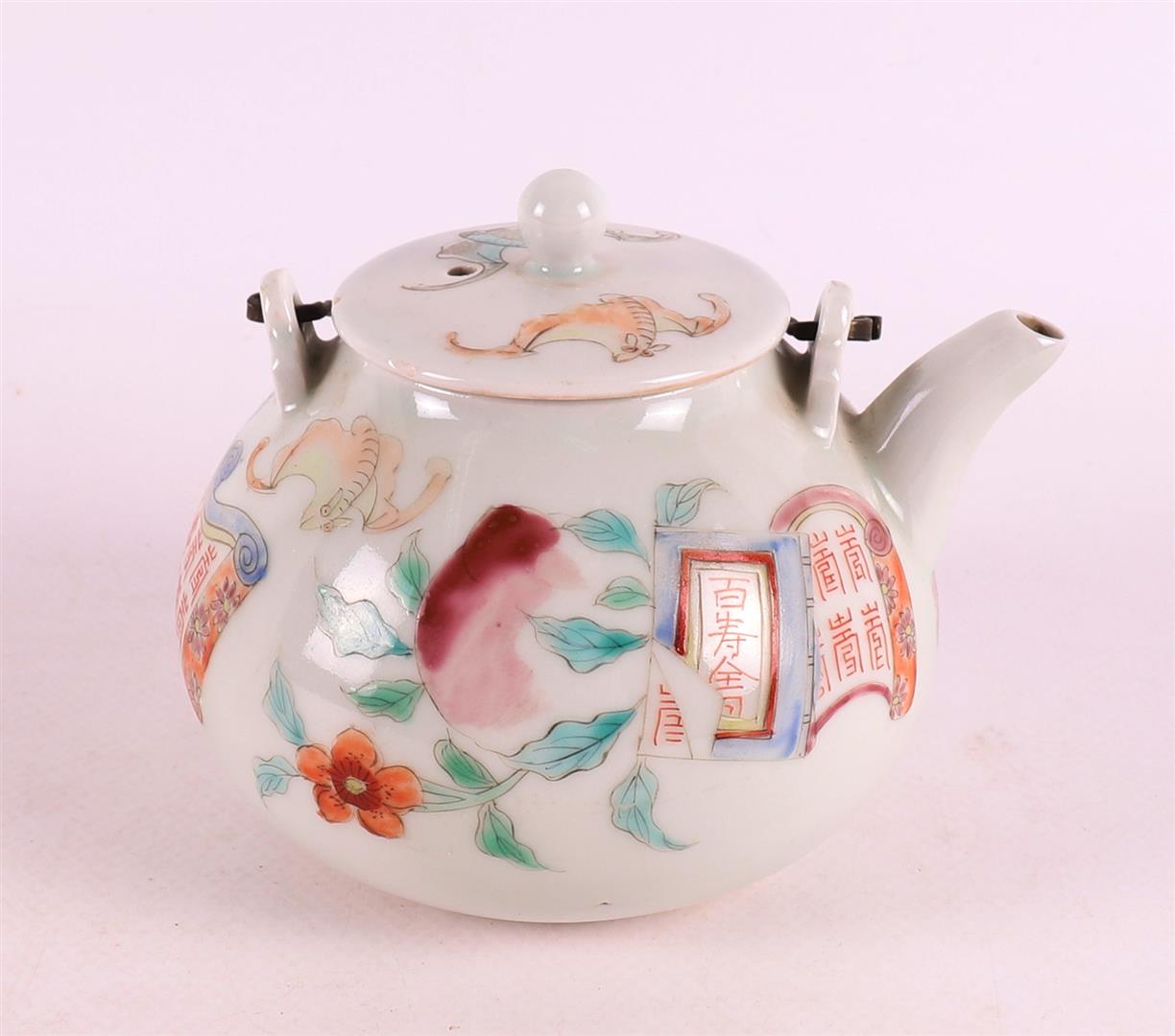 A porcelain teapot, China 19th century. - Image 2 of 8