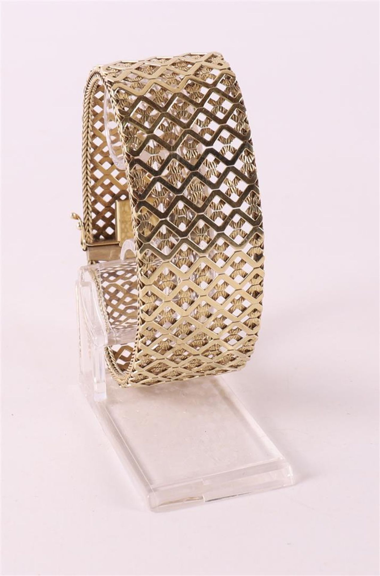 A 14 kt 585/1000 yellow gold link bracelet, fantasy link, Brev design. - Image 3 of 3