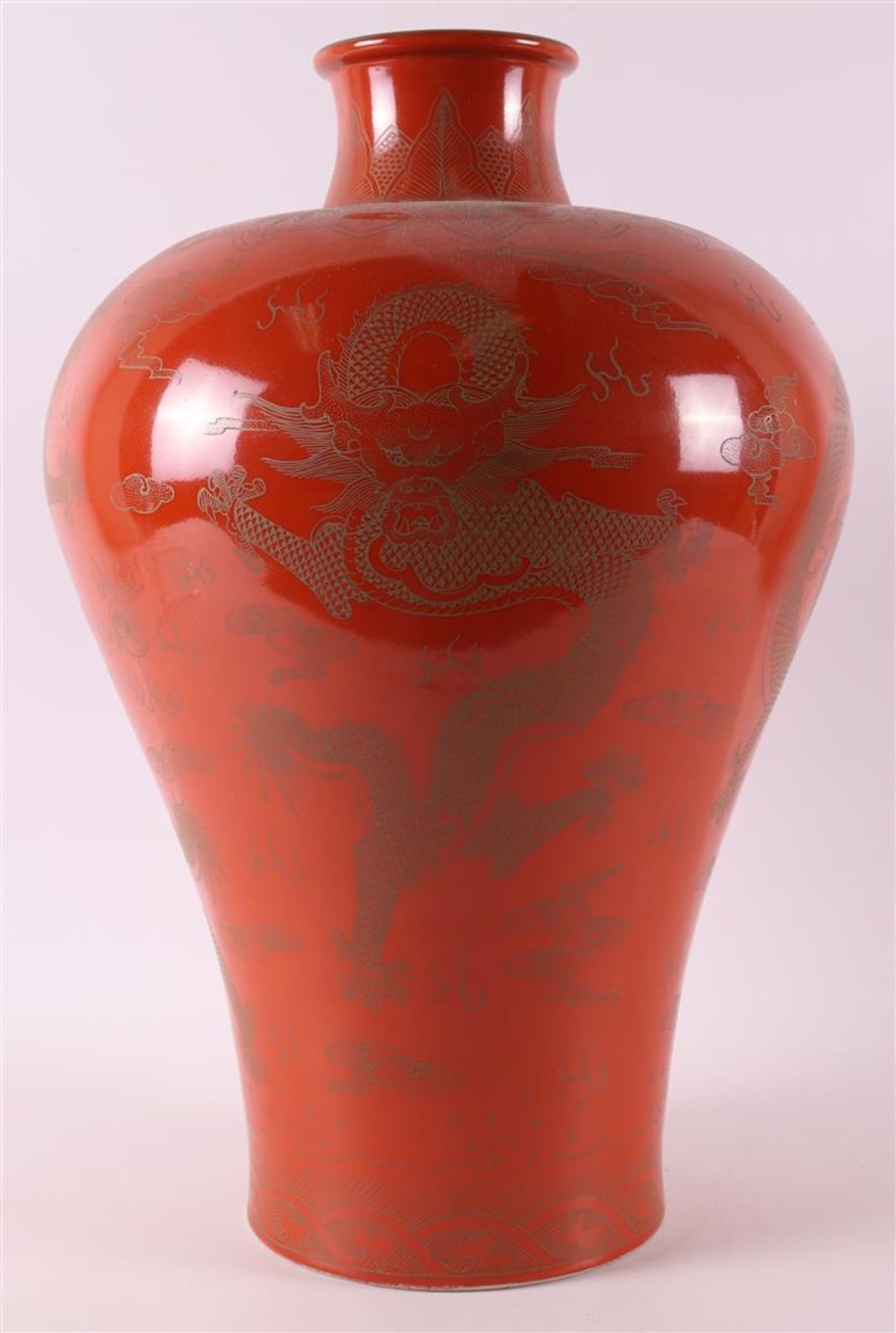 A red glazed porcelain meiping vase, after Qianlong, China, 21st century. - Image 4 of 7