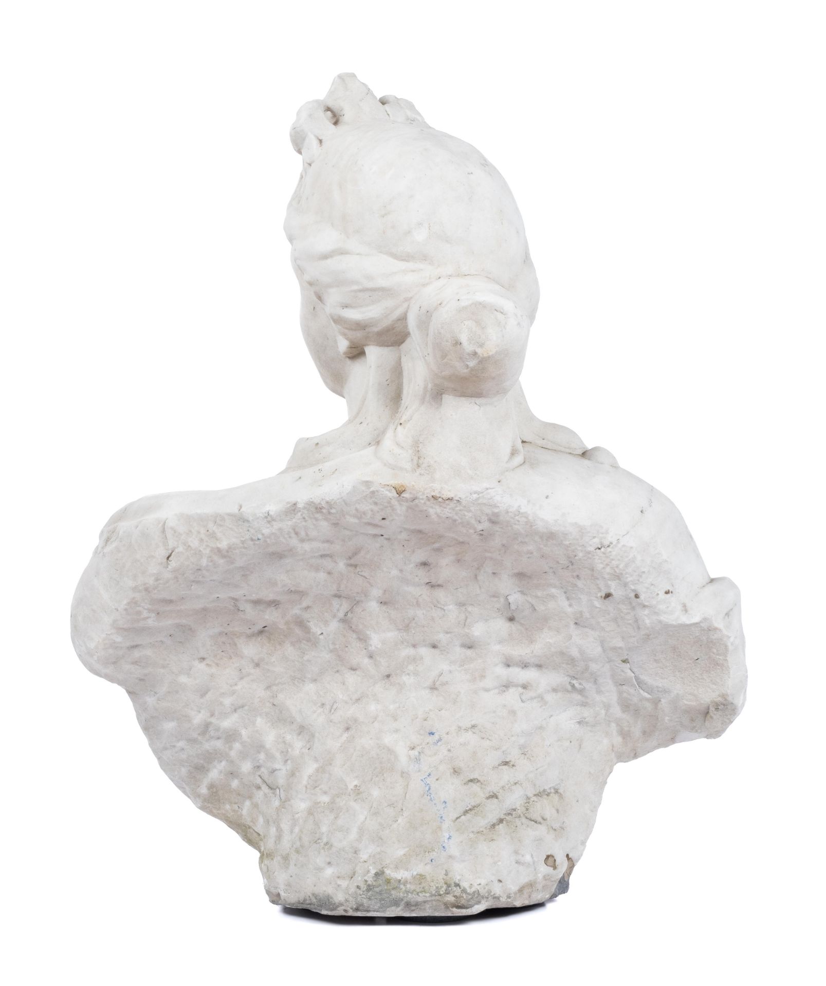 A North-European carved marble bust of a classical female figure - Image 3 of 4
