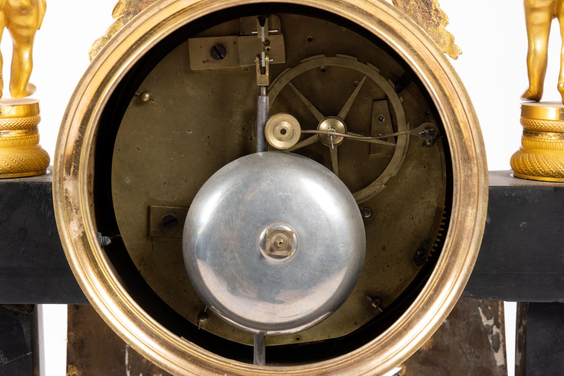 A Louis XVI ormolu-mounted black marble mantel clock 'pendule portique' - Image 5 of 5