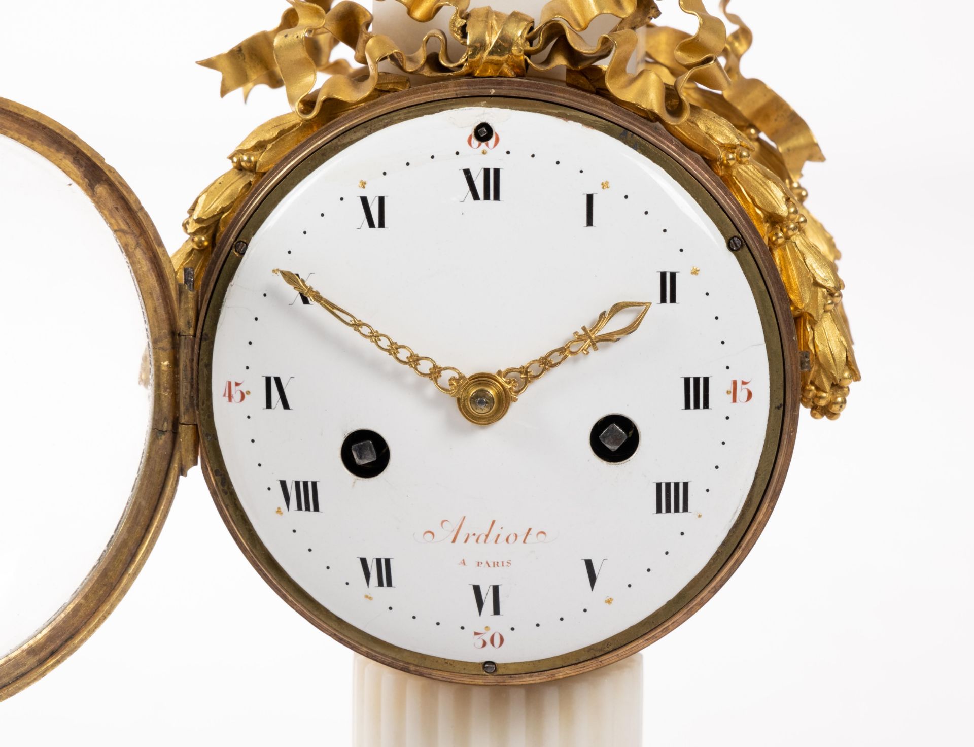 A Louis XVI ormolu and marble columnar mantel clock 'pendule borne' - Image 3 of 5