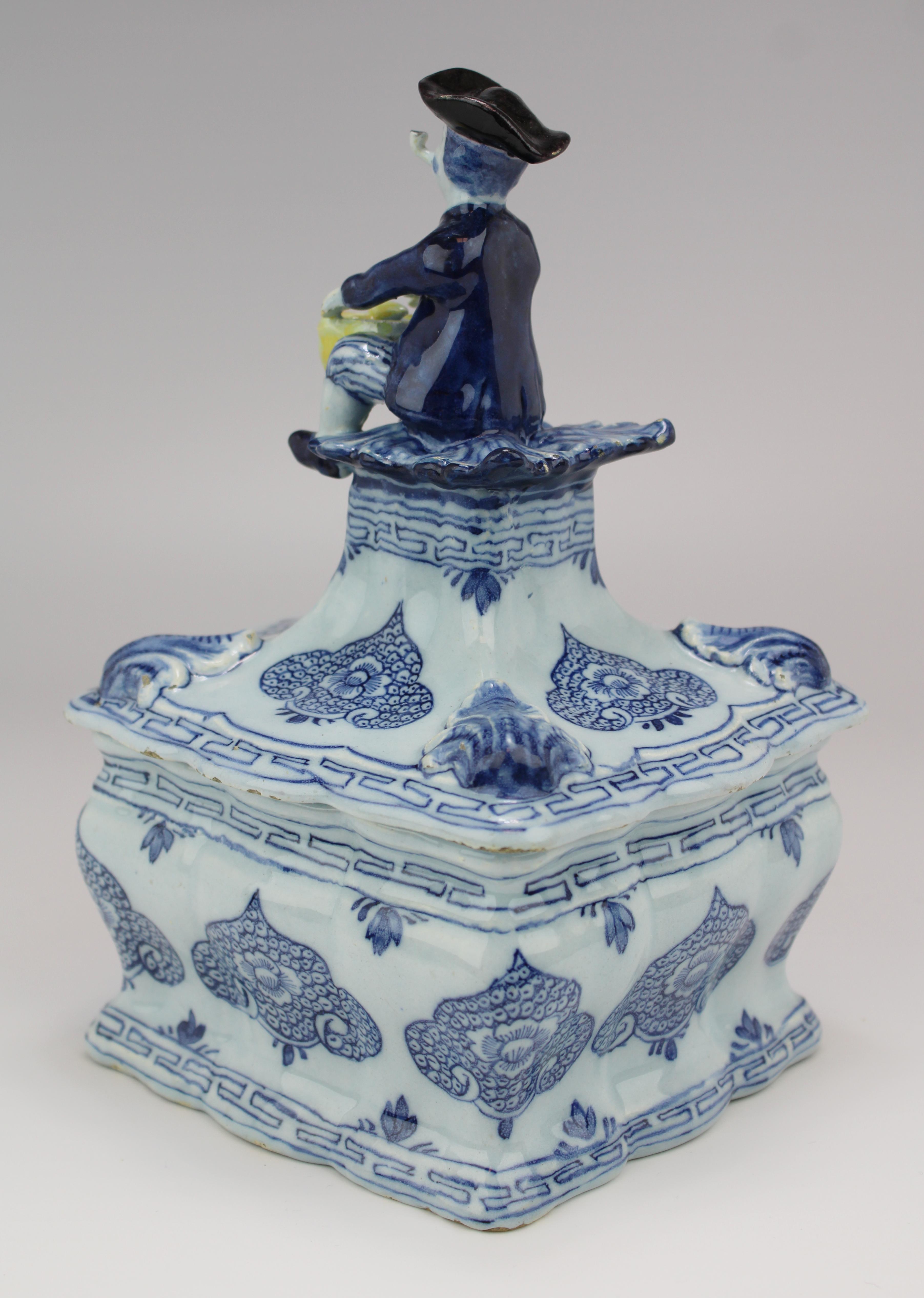 A Delft pottery tobacco jar - Image 5 of 11