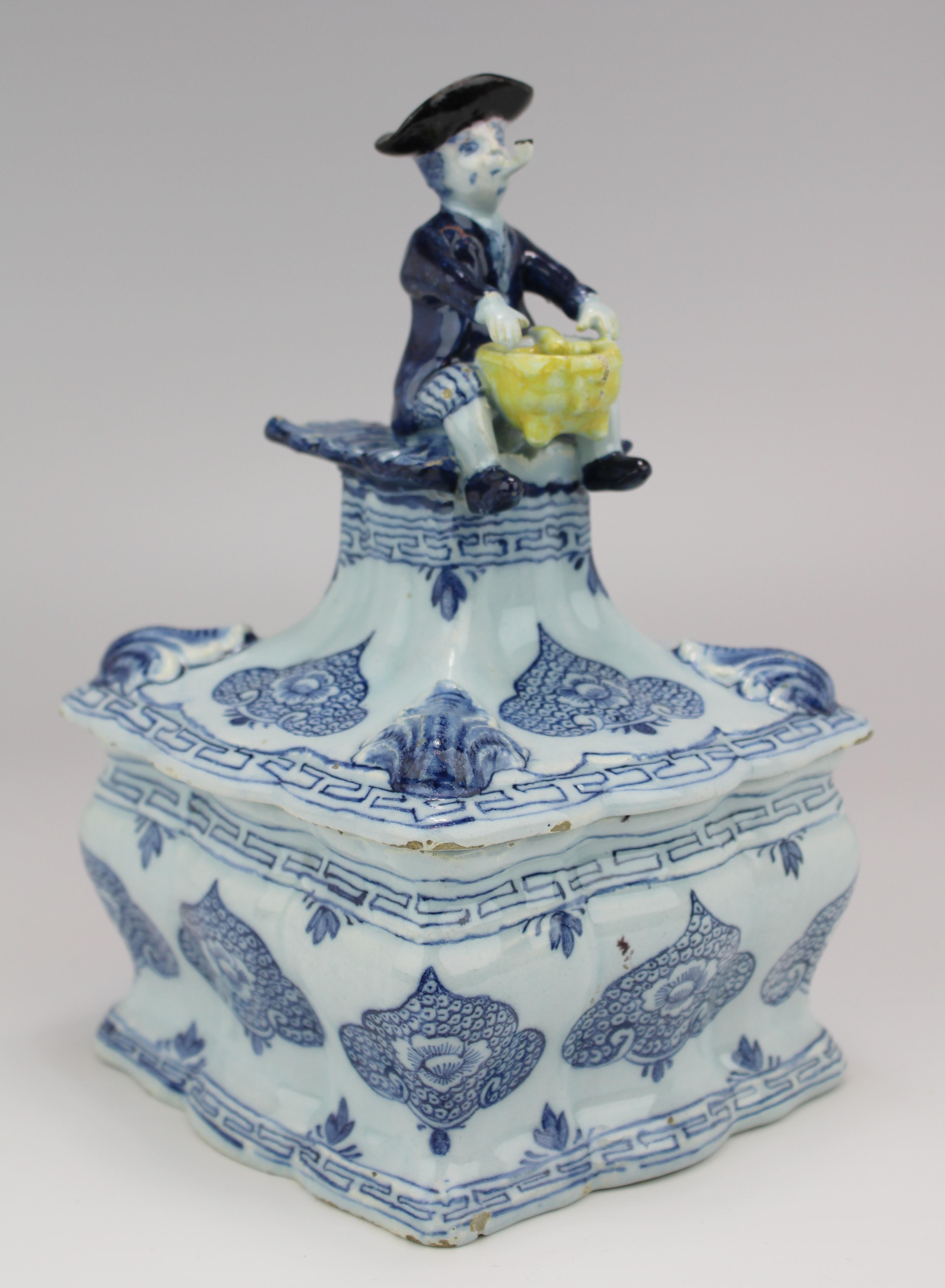 A Delft pottery tobacco jar - Image 7 of 11