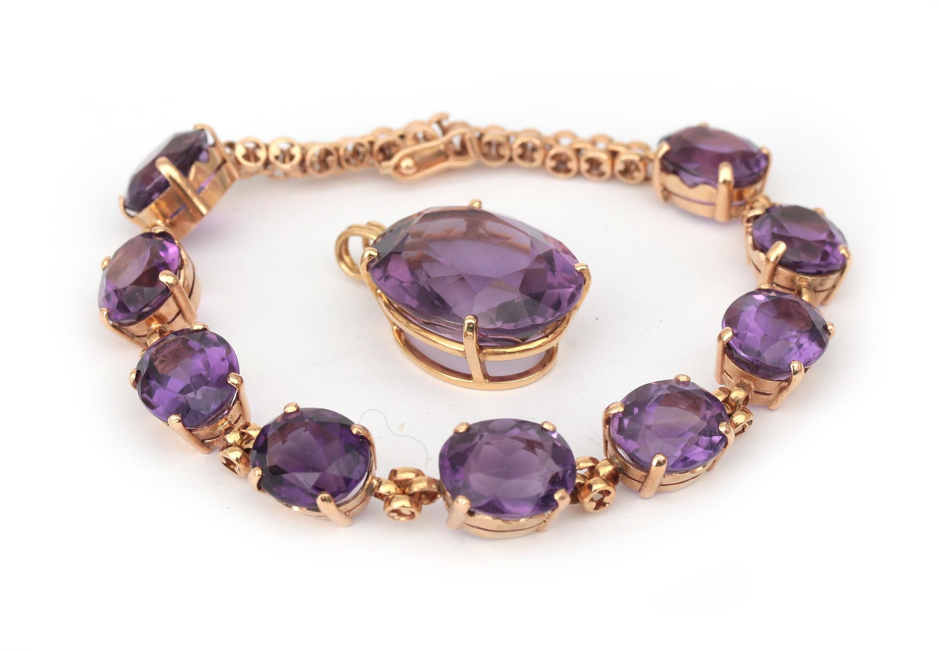 A 18 karat rose gold amethyst bracelet and pendant - Bild 2 aus 3