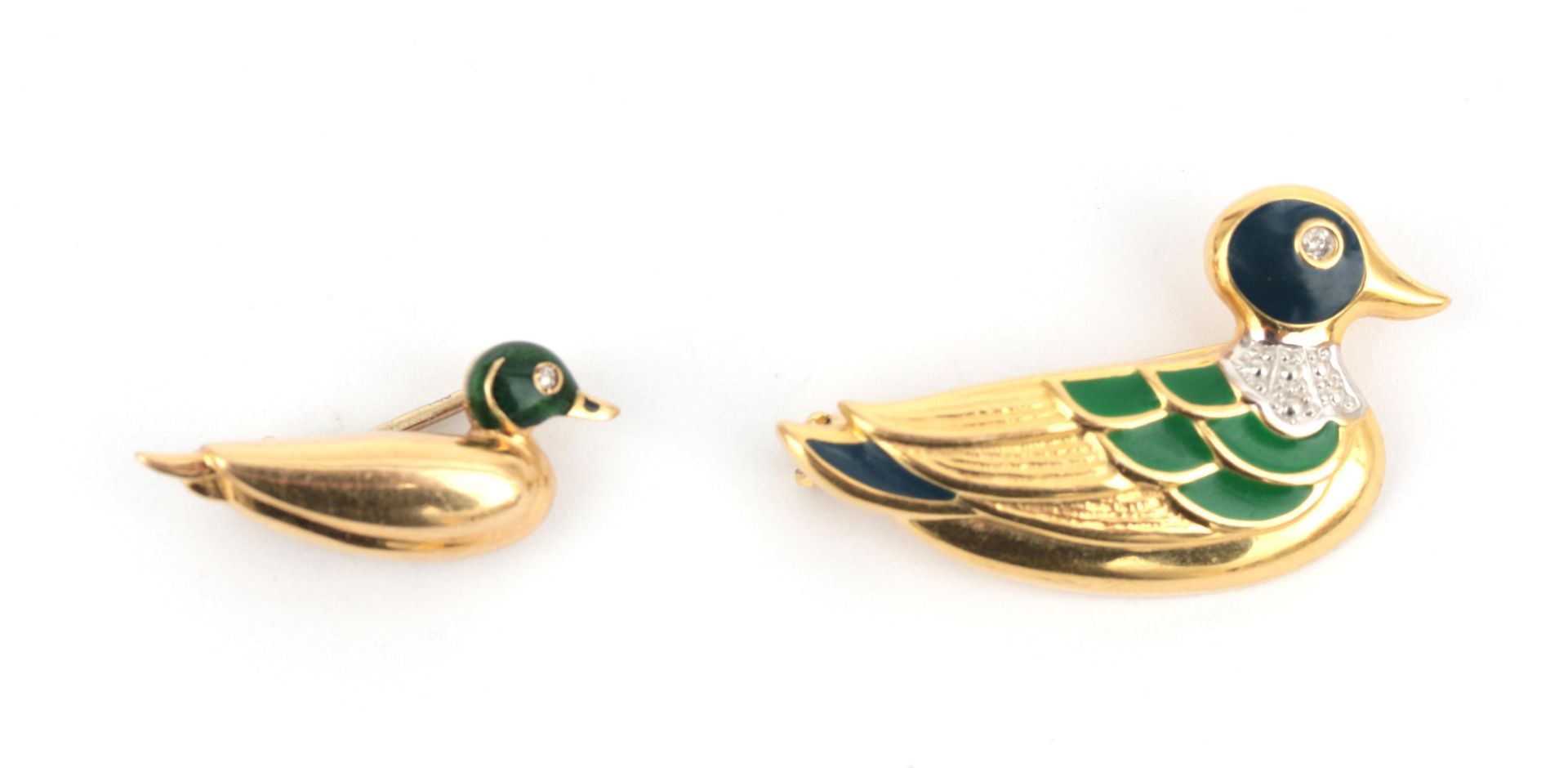 A 14 karat gold devant de corsage, with two brooches in the shape of two ducks