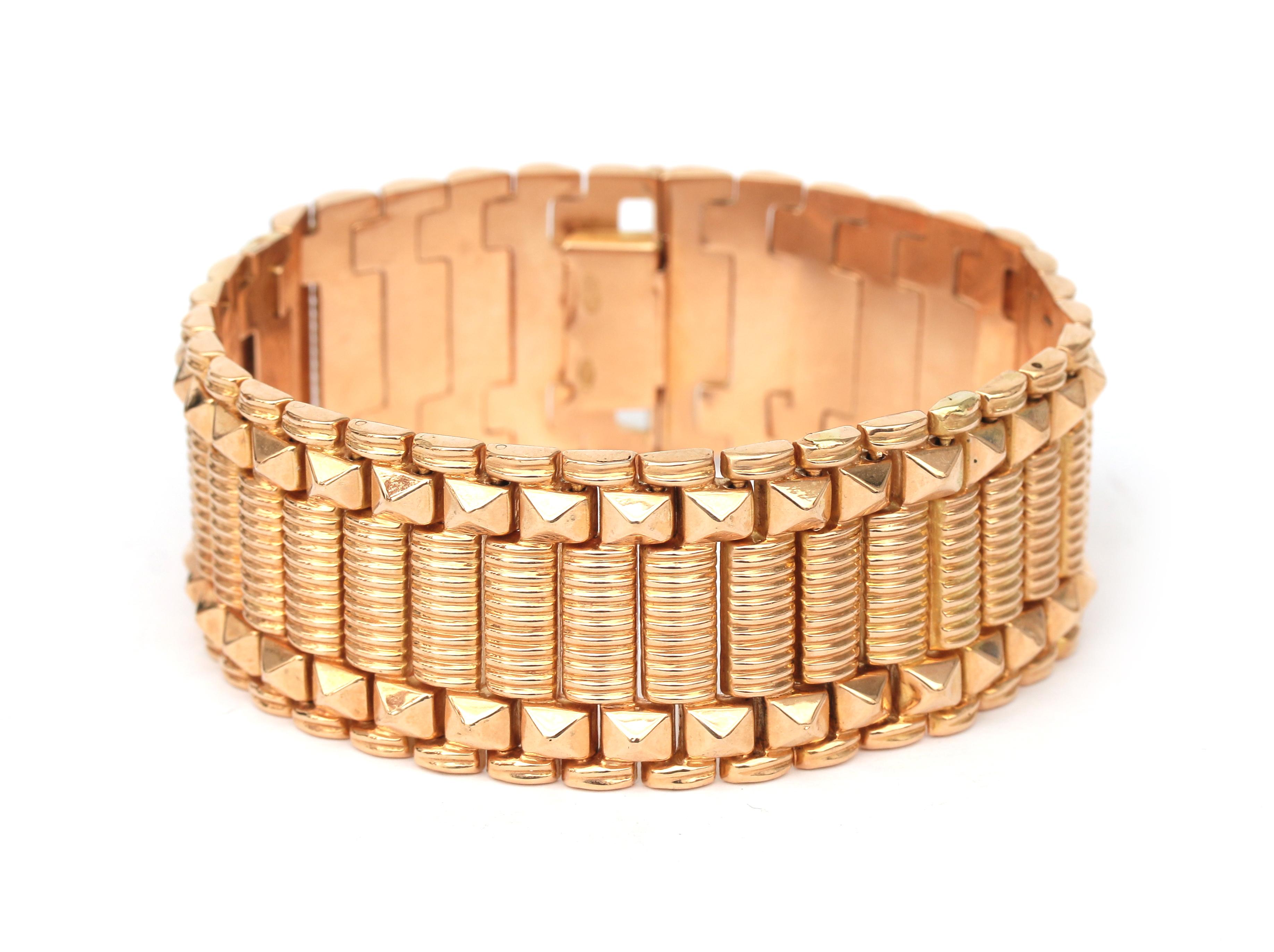 An 14 karat rose gold tank bracelet, ca. 1950-'60