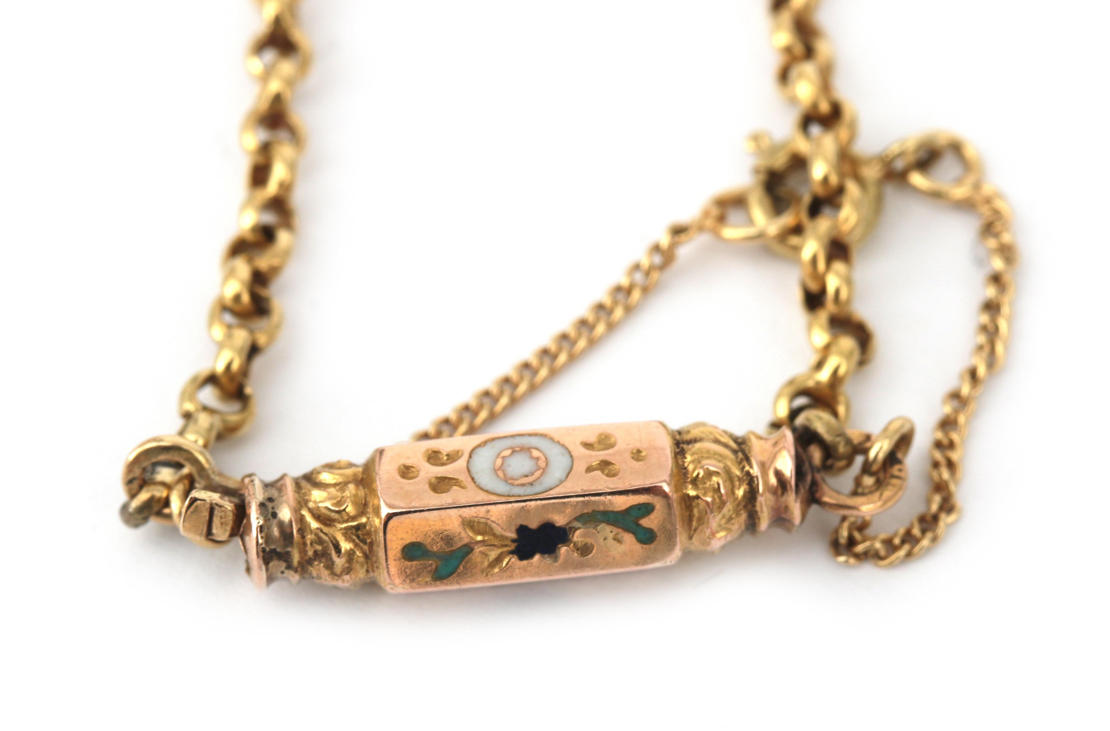 A 14 karat gold belcher necklace and a 14 karat gold locket - Image 3 of 4