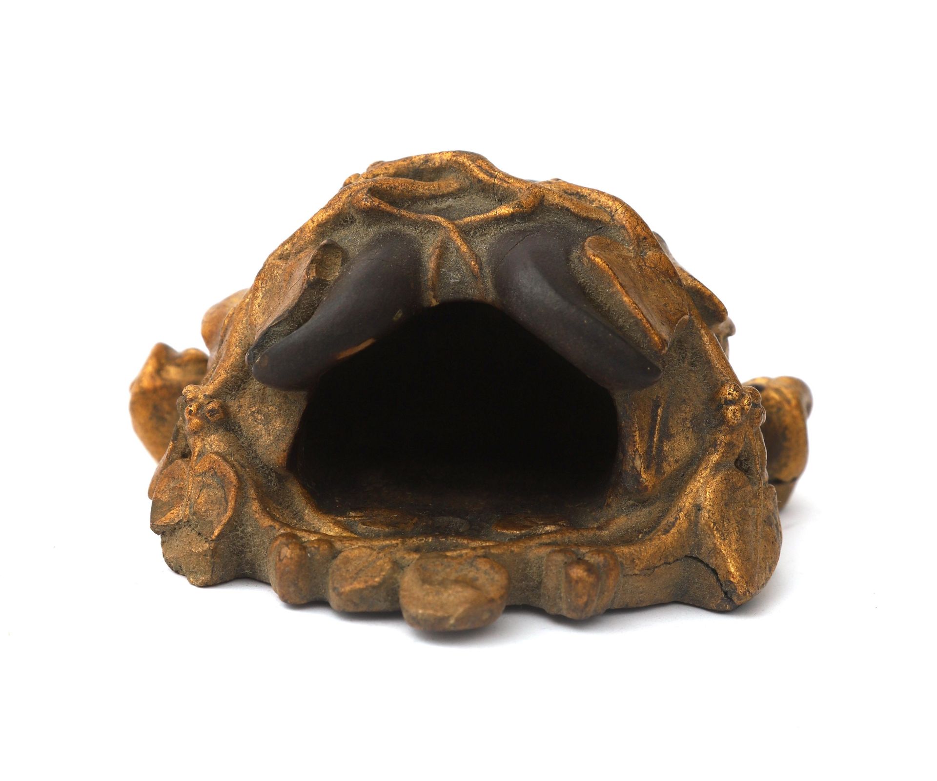 Art Nouveau A figurative wall ornament shaped as a Faun's head with gilt grapevines, circa 1900- - Bild 2 aus 3