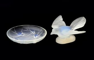 Sabino, France An opalescent moulded glass vide poche decorated with swallows, signed inner
