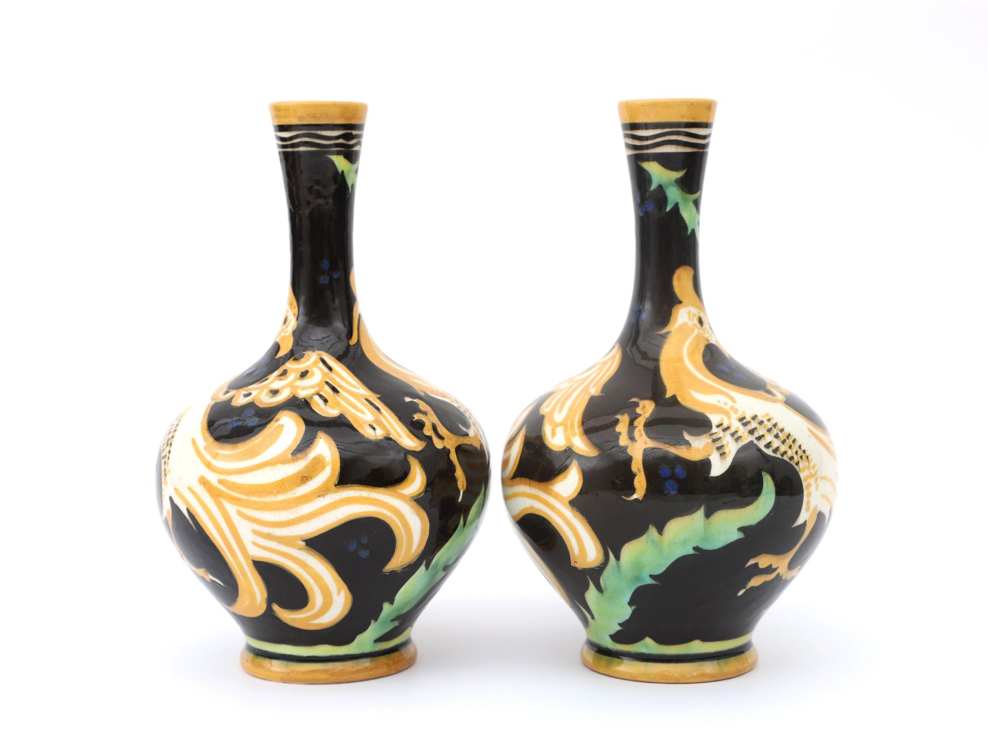 Carel Adolph Lion Cachet (1864-1945) A pair of ceramic vases decorated with griffons in orange on - Bild 5 aus 5
