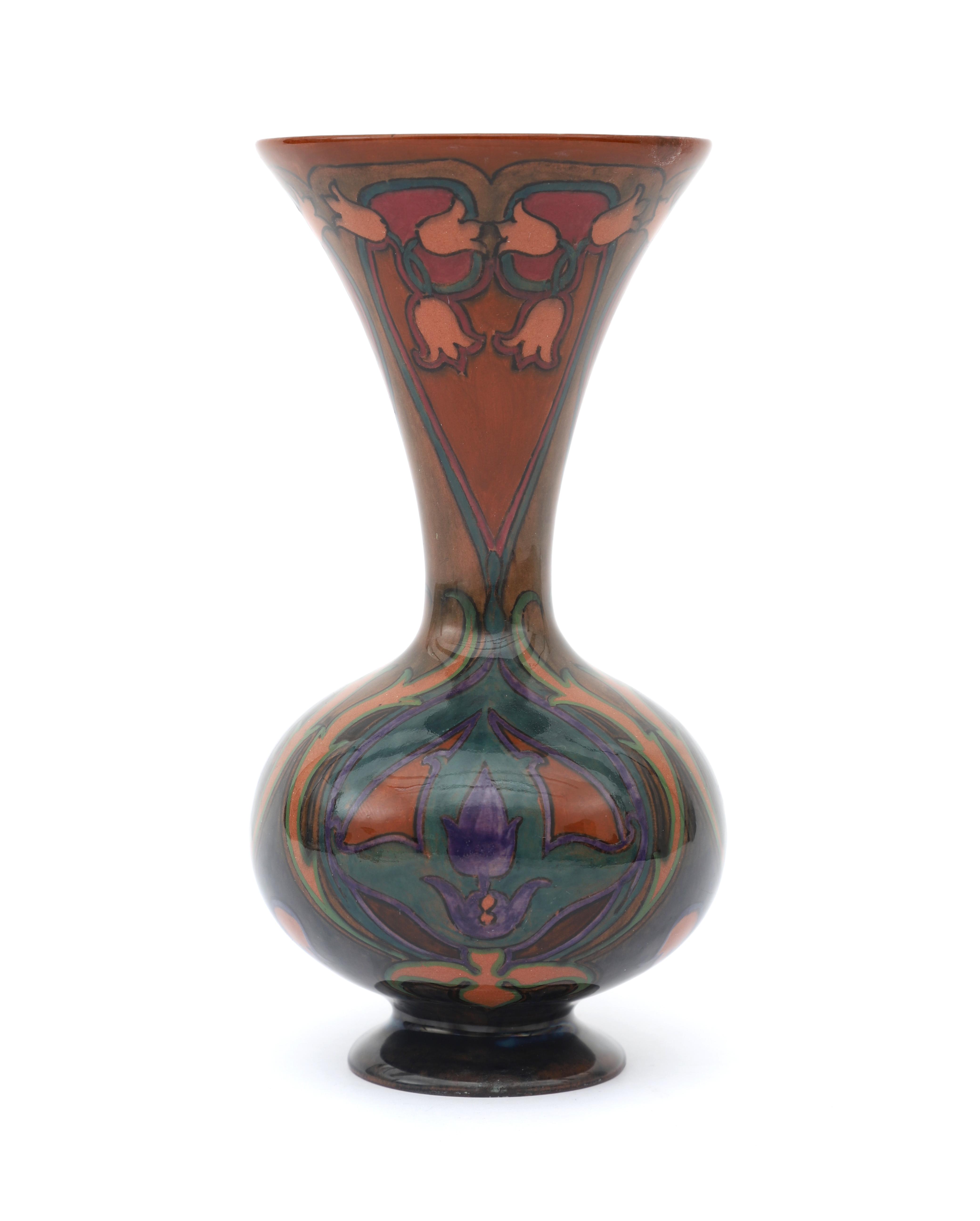 N.V. Haagsche Plateelfabriek Rozenburg, Den Haag (1883-1917) A ceramic vase with wide top rim, - Image 4 of 5