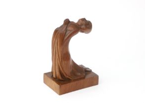 Monogrammist H.E. A carved oak sculpture "Bekeerling" (proselyte), signed to the base, 1930s. 17,5 x