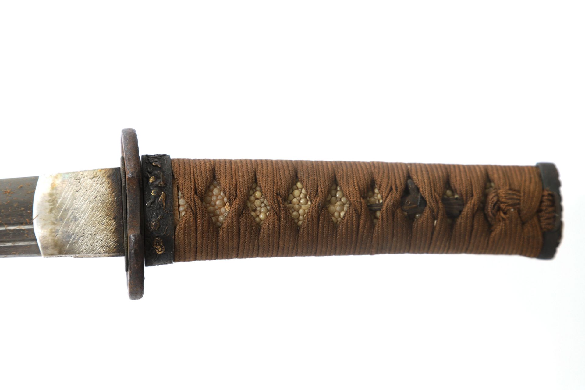 The wakizashi (脇差 / 'side inserted sword': referring to how they were worn, on one side underneath - Bild 3 aus 4