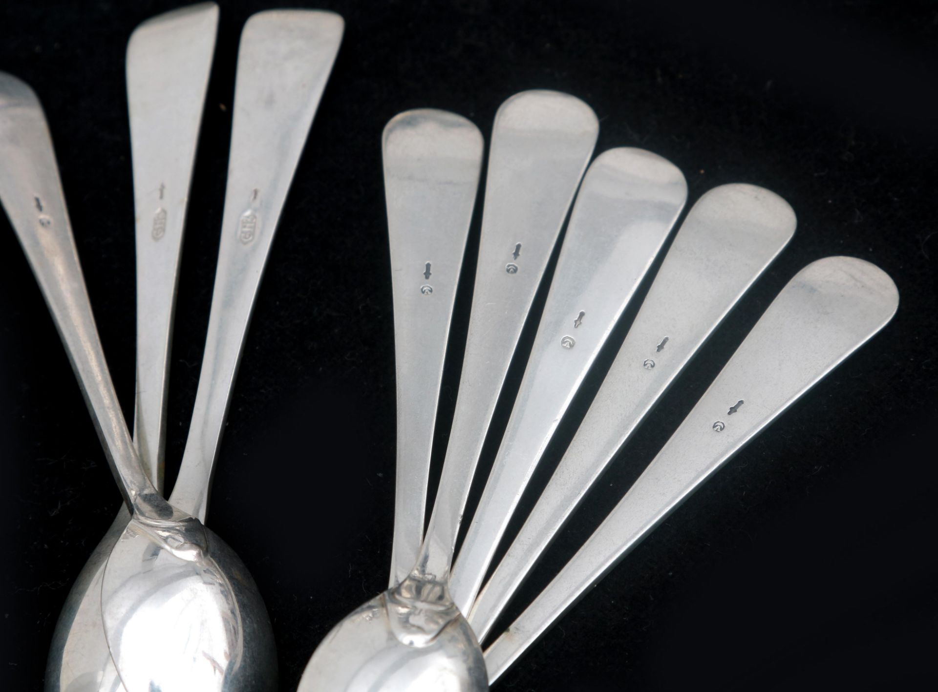 Six Dutch silver mocca spoons, model Haagslofje/Hollandsglad. Master stamp possibly of the - Bild 6 aus 6