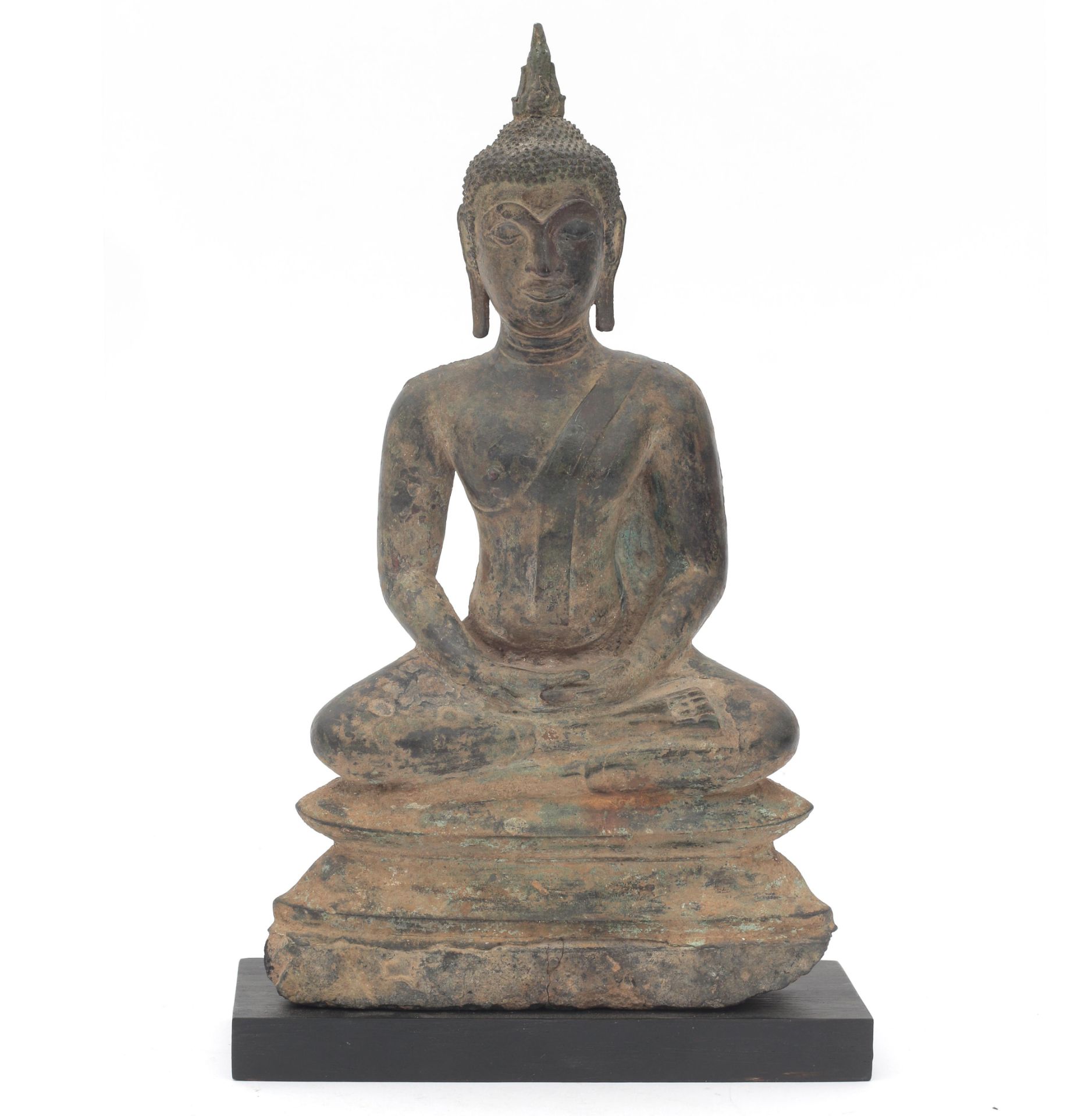 Bronze Buddha from the surroundings of Ayuthia, Thailand. The head crowned with tall ushnisha, the - Bild 8 aus 10