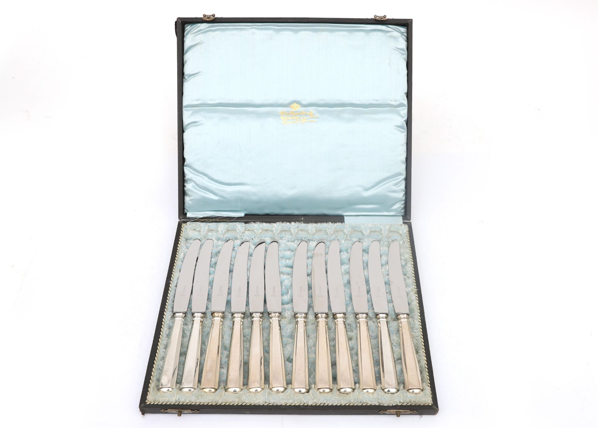 A set of 12 Dutch silver table knives from ca. 1900, maker's mark: van Kempen from Voorschoten.