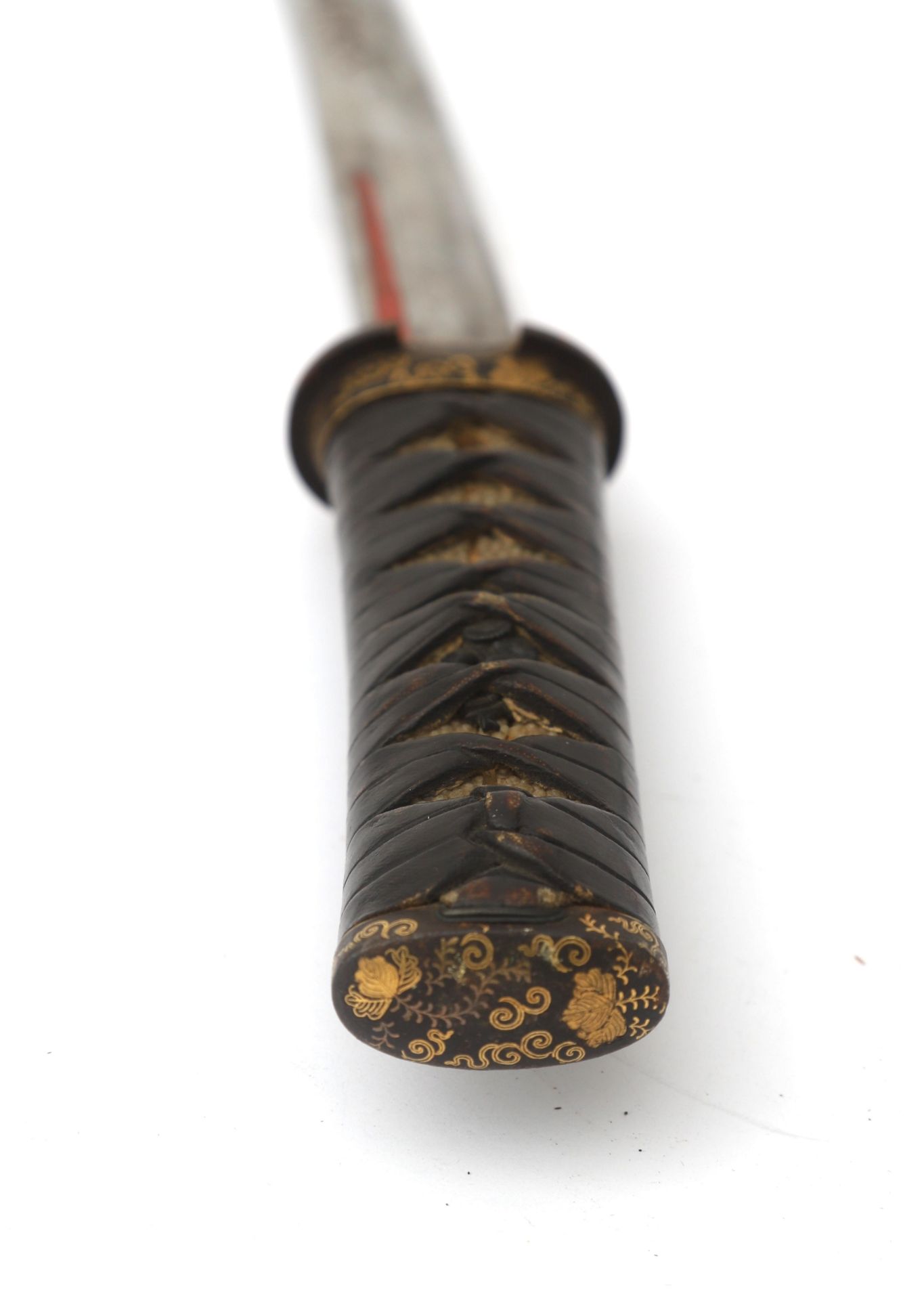 The wakizashi (脇差 / 'side inserted sword': referring to how they were worn, on one side underneath - Bild 3 aus 8