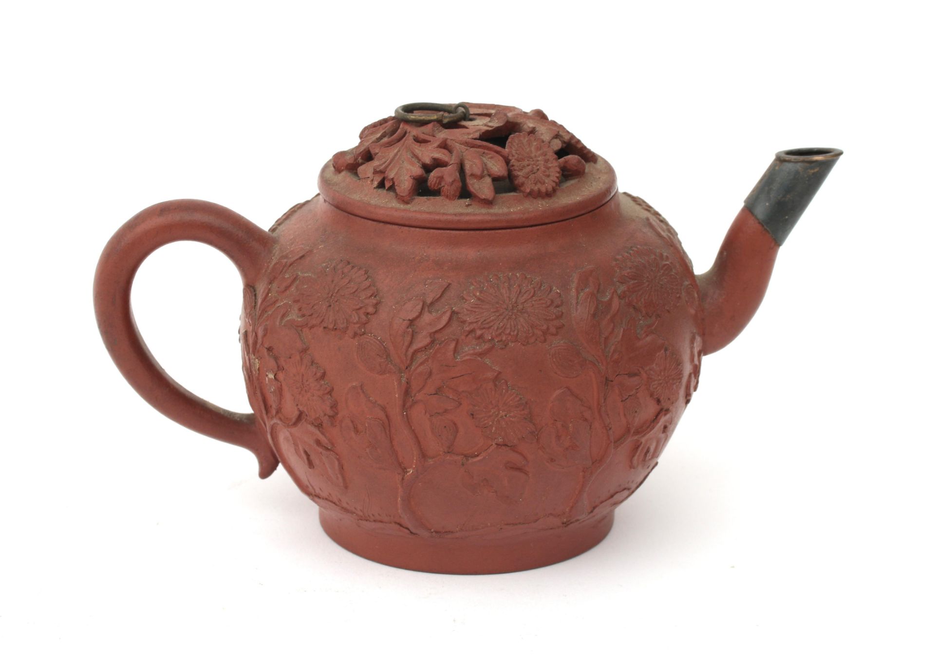 A silver mounted yixing tea pot with relief chrysantemus decoration and a pierced lid, Kangxi, - Image 3 of 5