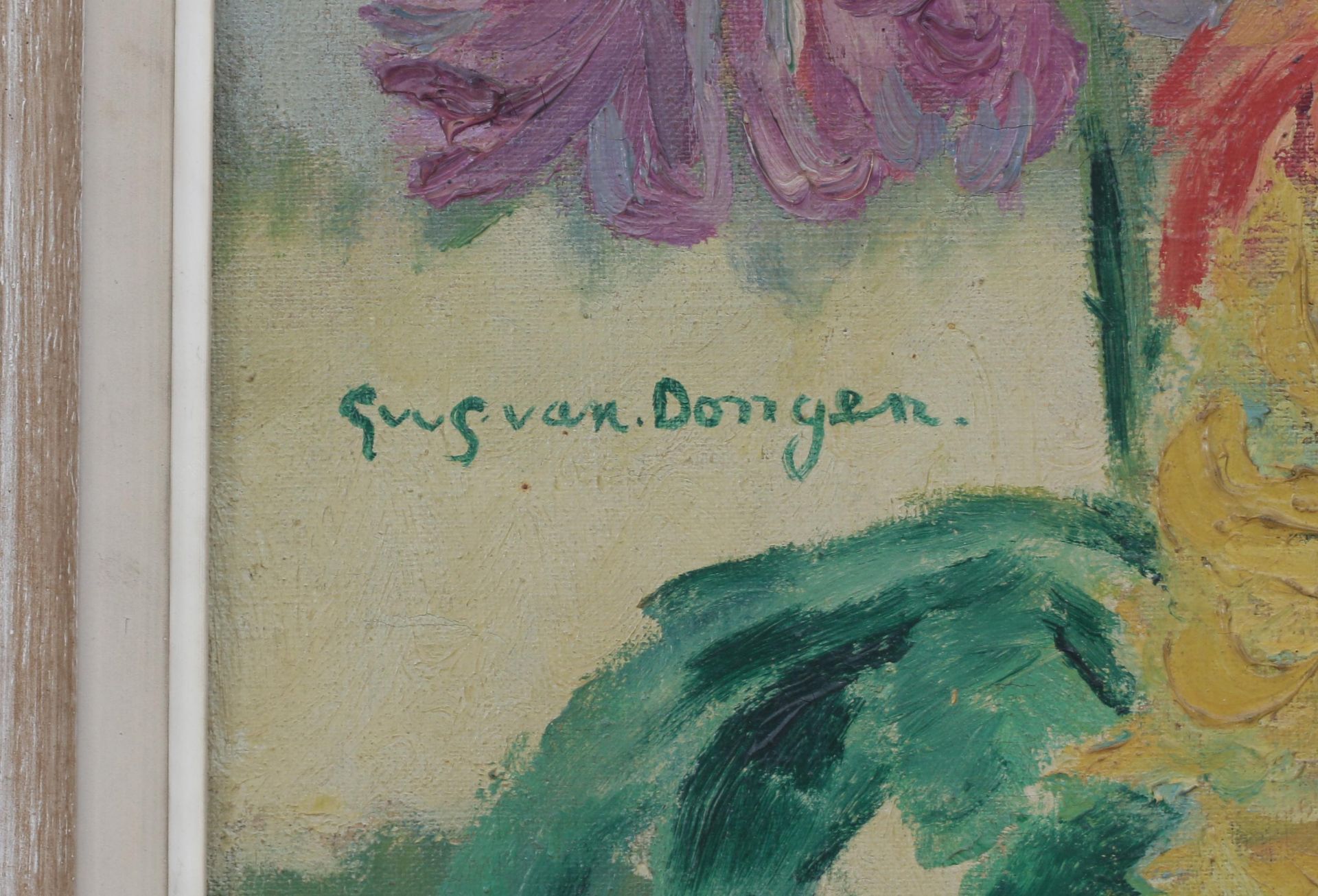 Guus van Dongen (1878-1946) Still life with chrysanthemums. Signed centre left. Olieverf op doek - Bild 3 aus 4