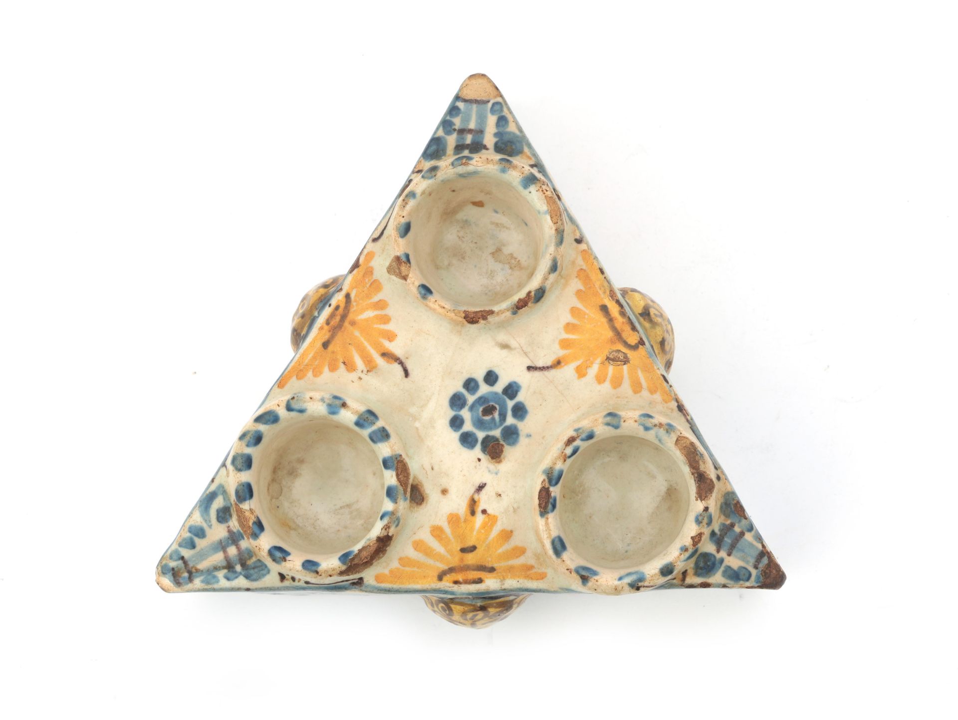 A Talavera majolica spice holder / salt cellar with decor in blue and yellow, adorned with - Image 5 of 5