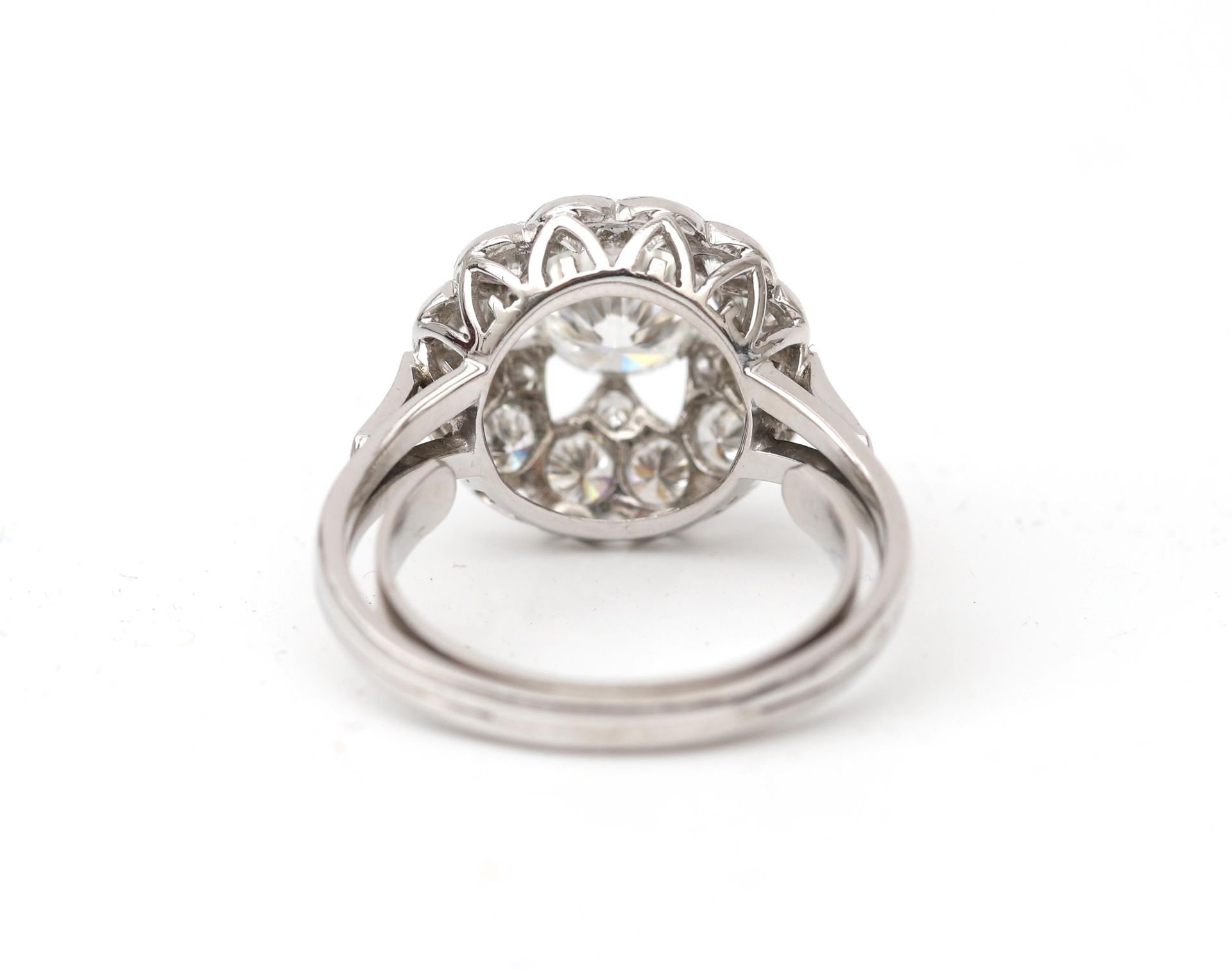 A 14 karat white gold with platinum rosette ring, set with diamonds, in total approx. 2.21ct. - Image 8 of 10