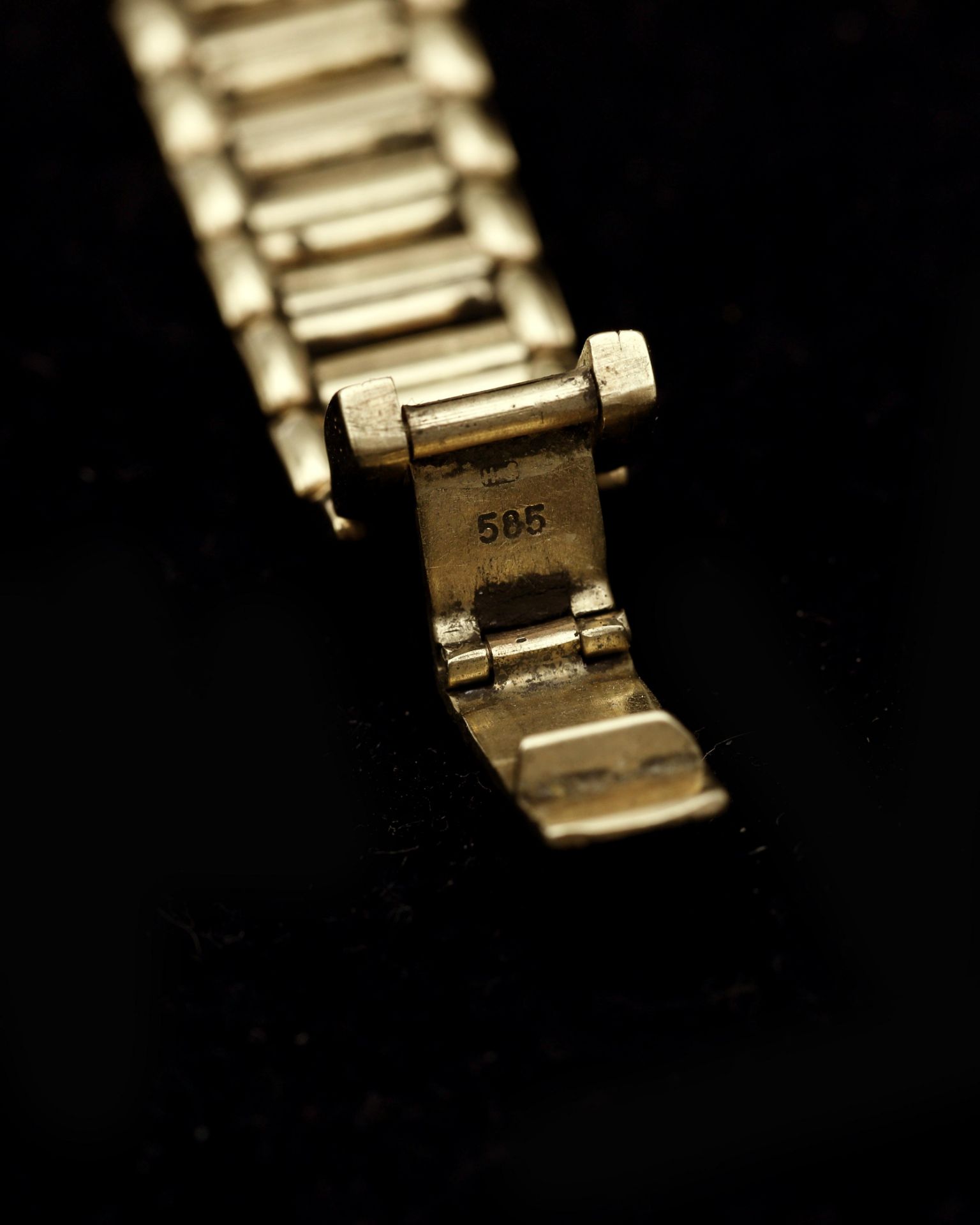 A 14 krt. gold Bernard Piot women's  wristwatch - Bild 2 aus 7