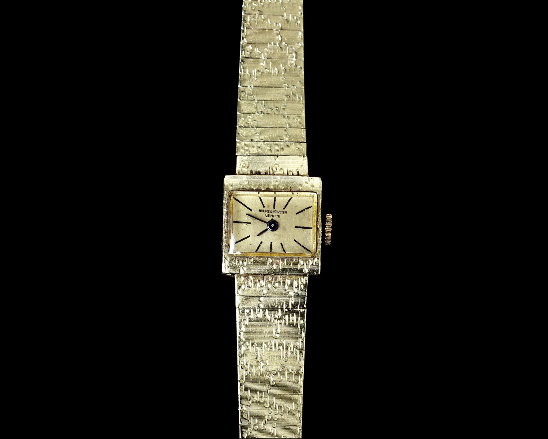 A 14 karat gold Baume & Mercier women's wristwatch 