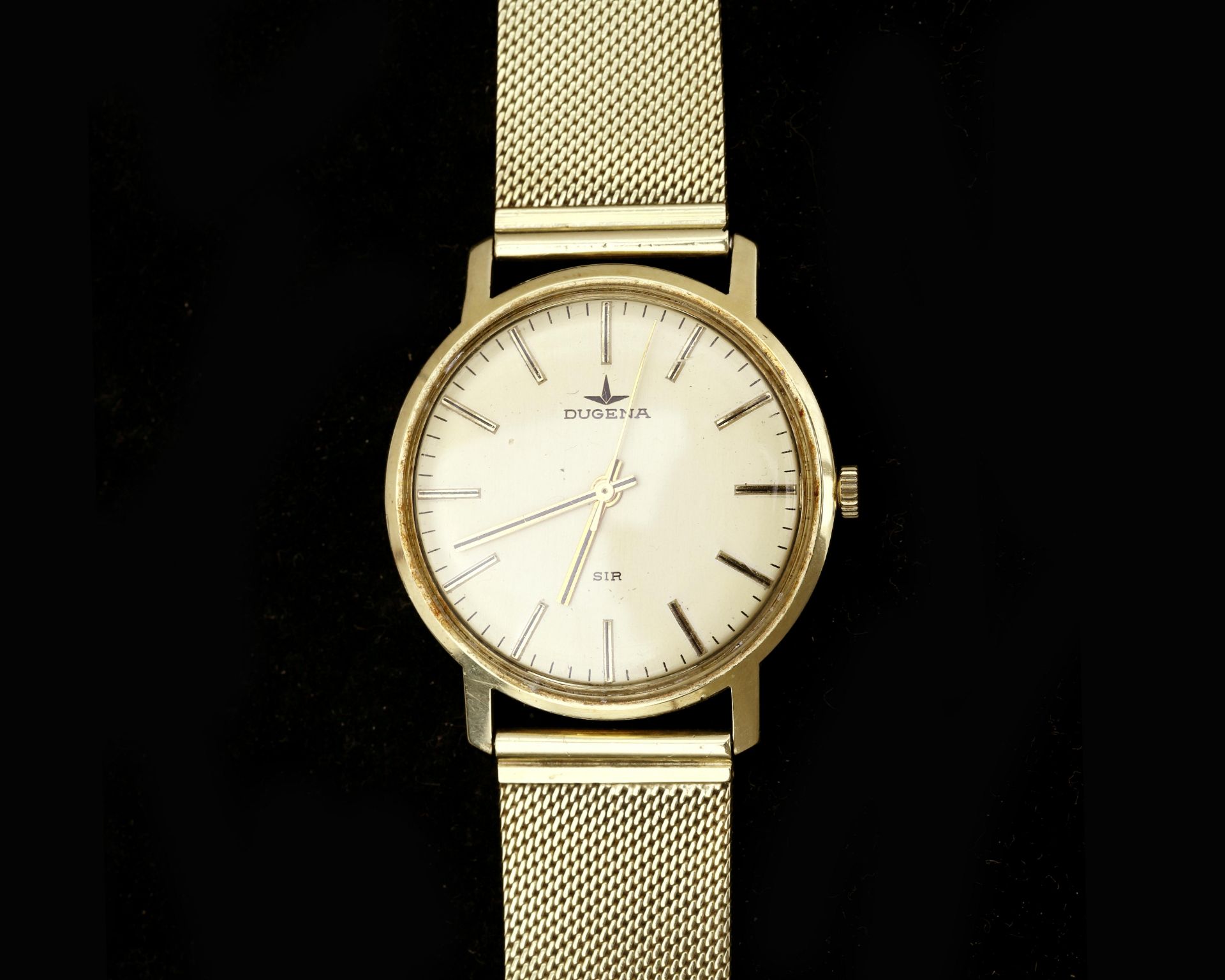 A 14 karat gold Dugena wristwatch 