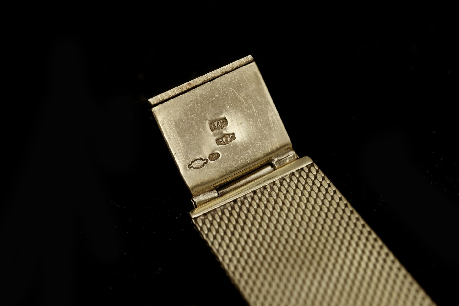 A 14 karat gold Dugena wristwatch  - Bild 3 aus 7