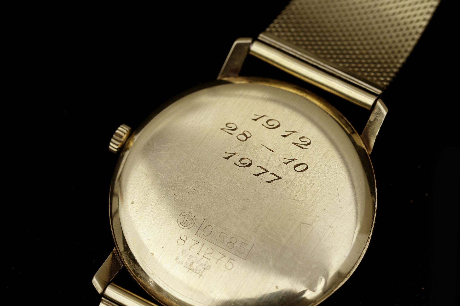 A 14 karat gold Dugena wristwatch  - Bild 2 aus 7