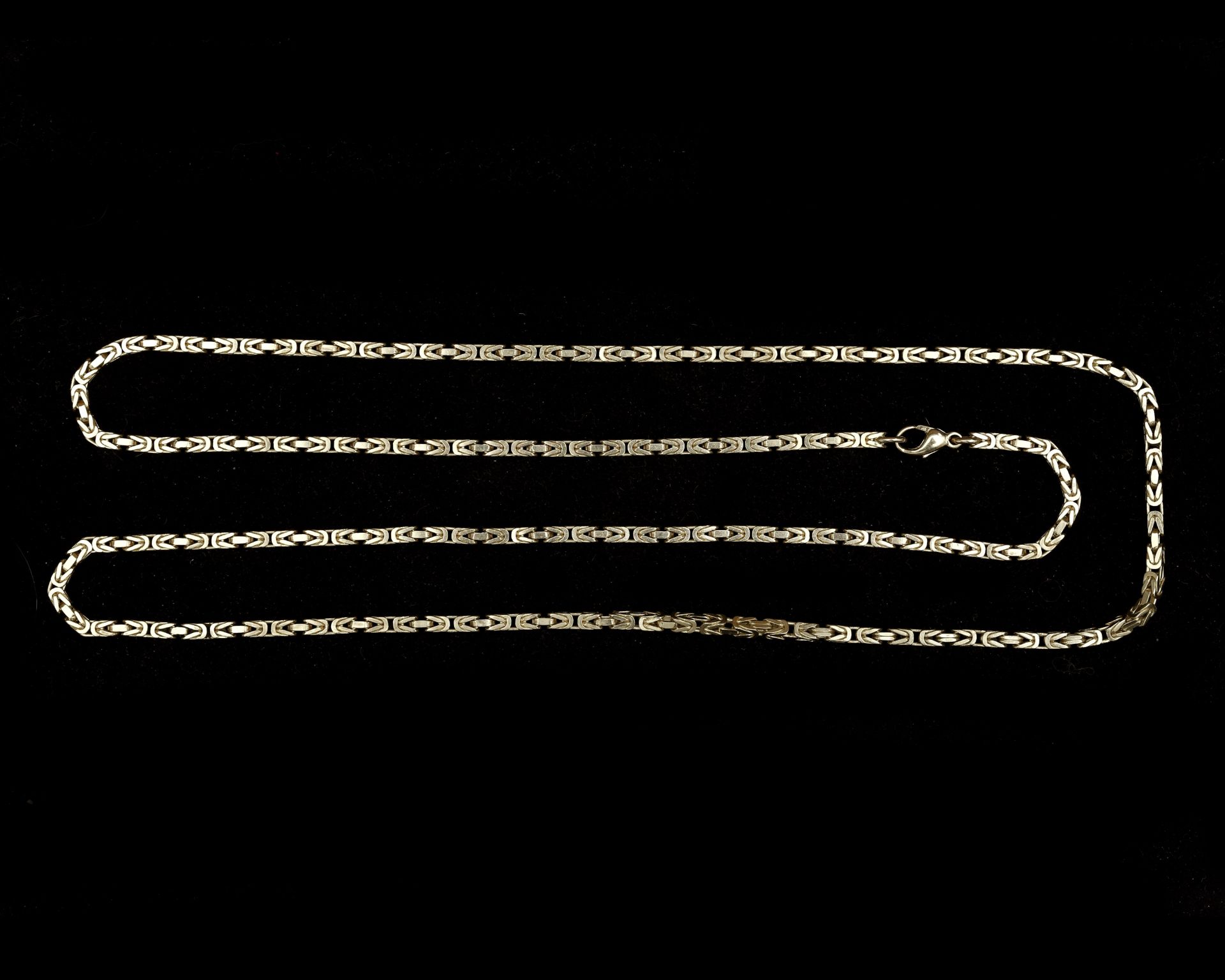 A 14 krt. gold square link necklace