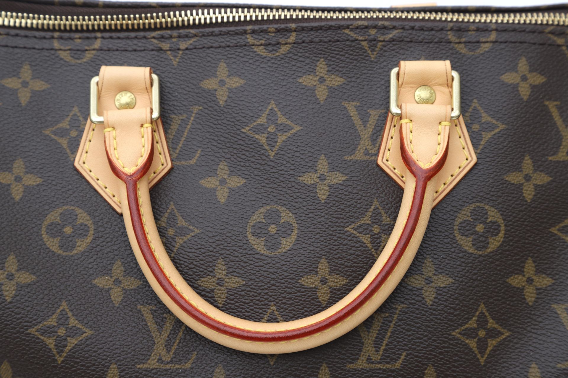 Vintage bag by Louis Vuitton model, Speedy 30 - Image 3 of 11