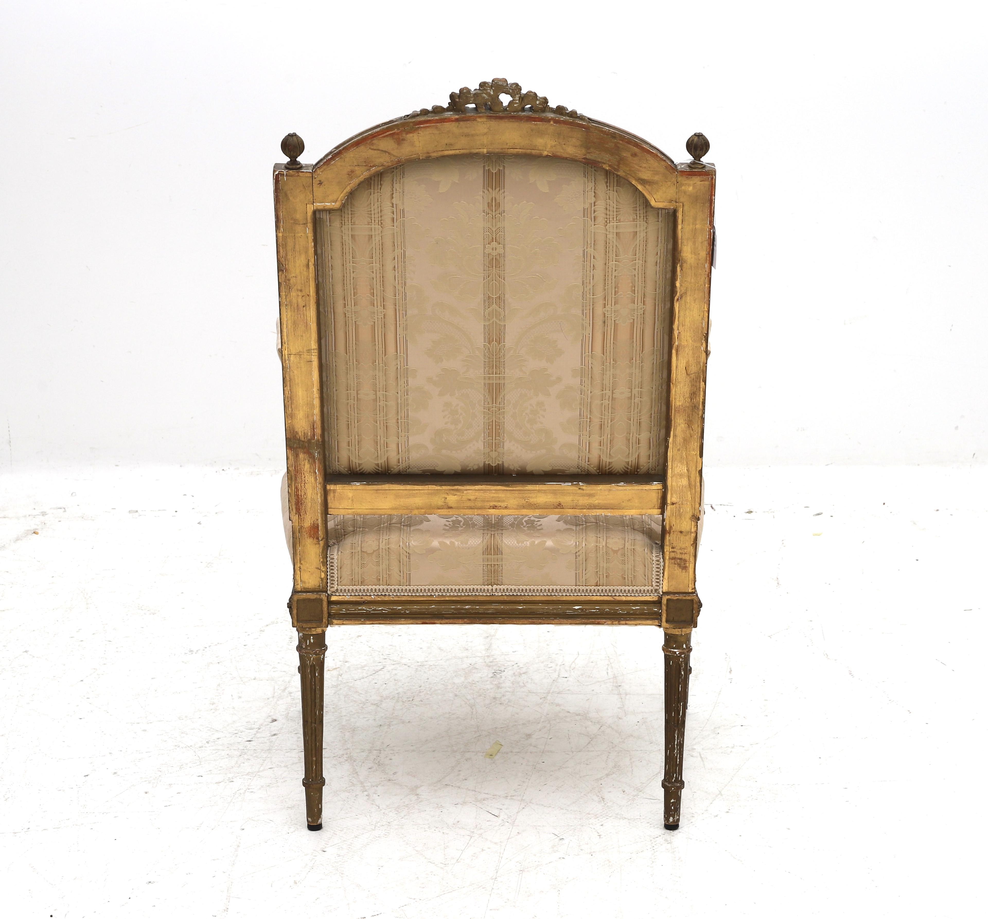 A Bergère in the Louis XVI style from France from the 19th century. Backrest topped with carved - Image 3 of 4