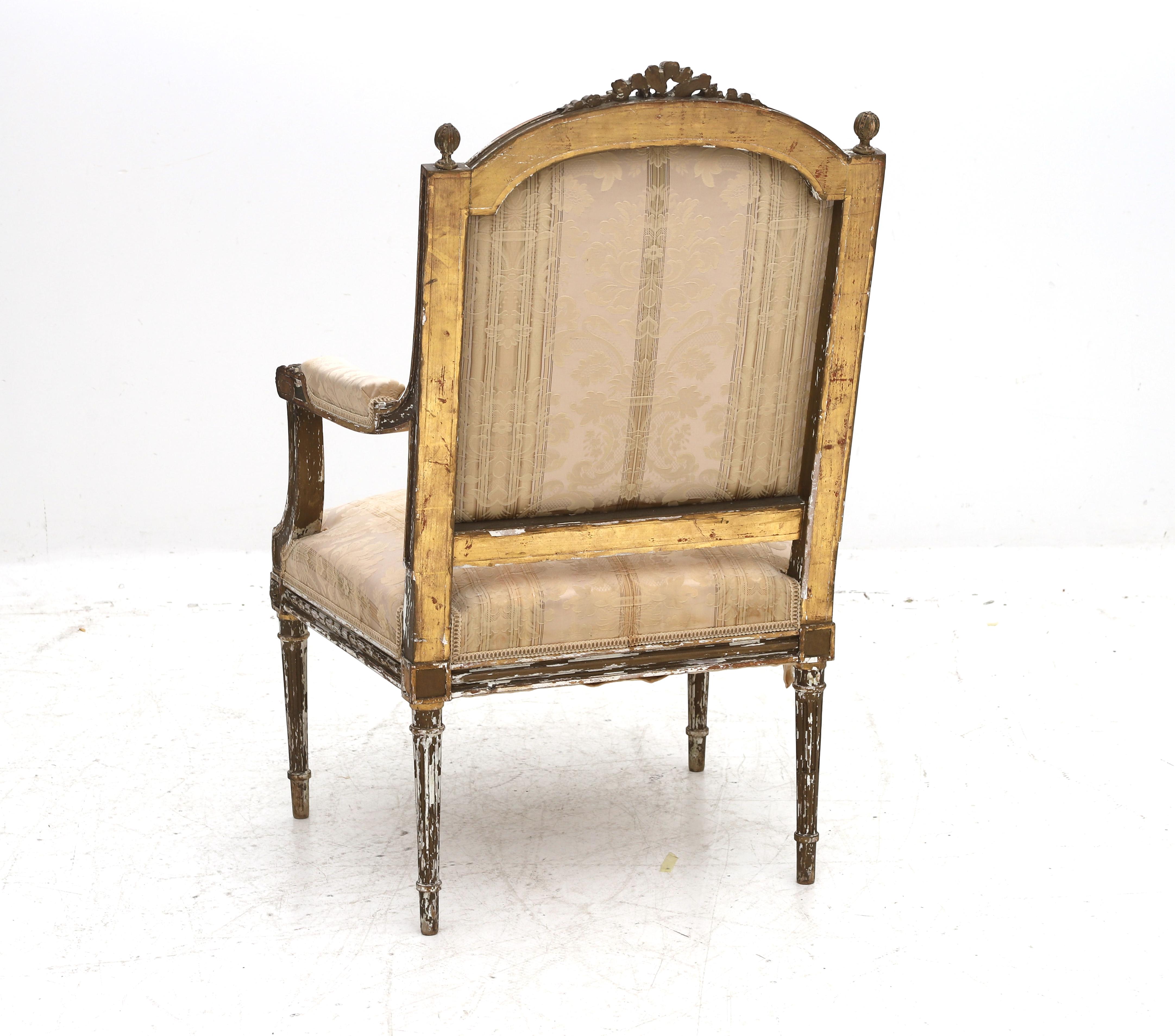 A Bergère in the Louis XVI style from France from the 19th century. Backrest topped with carved - Image 3 of 3