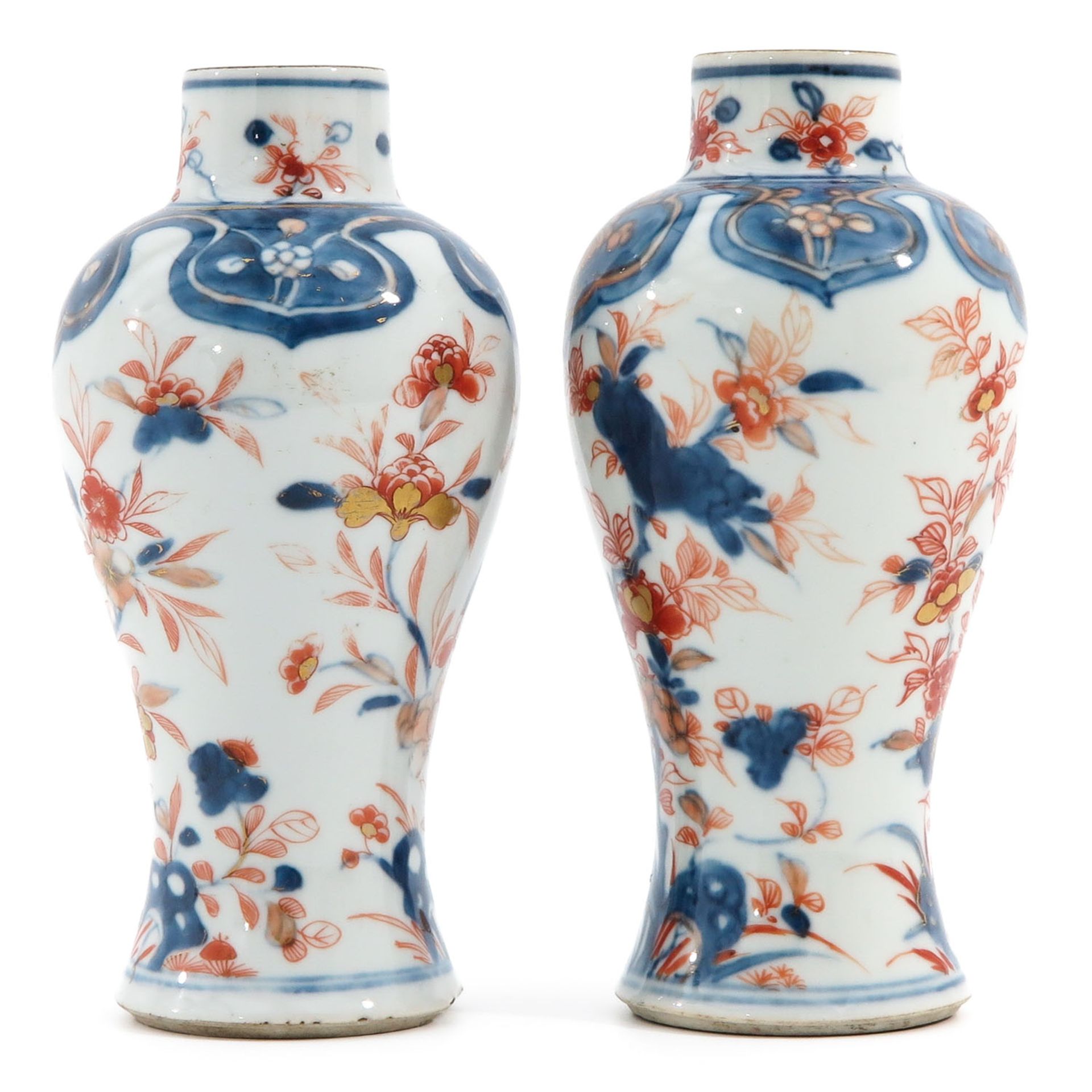 A Pair of Imari Vases - Bild 4 aus 9