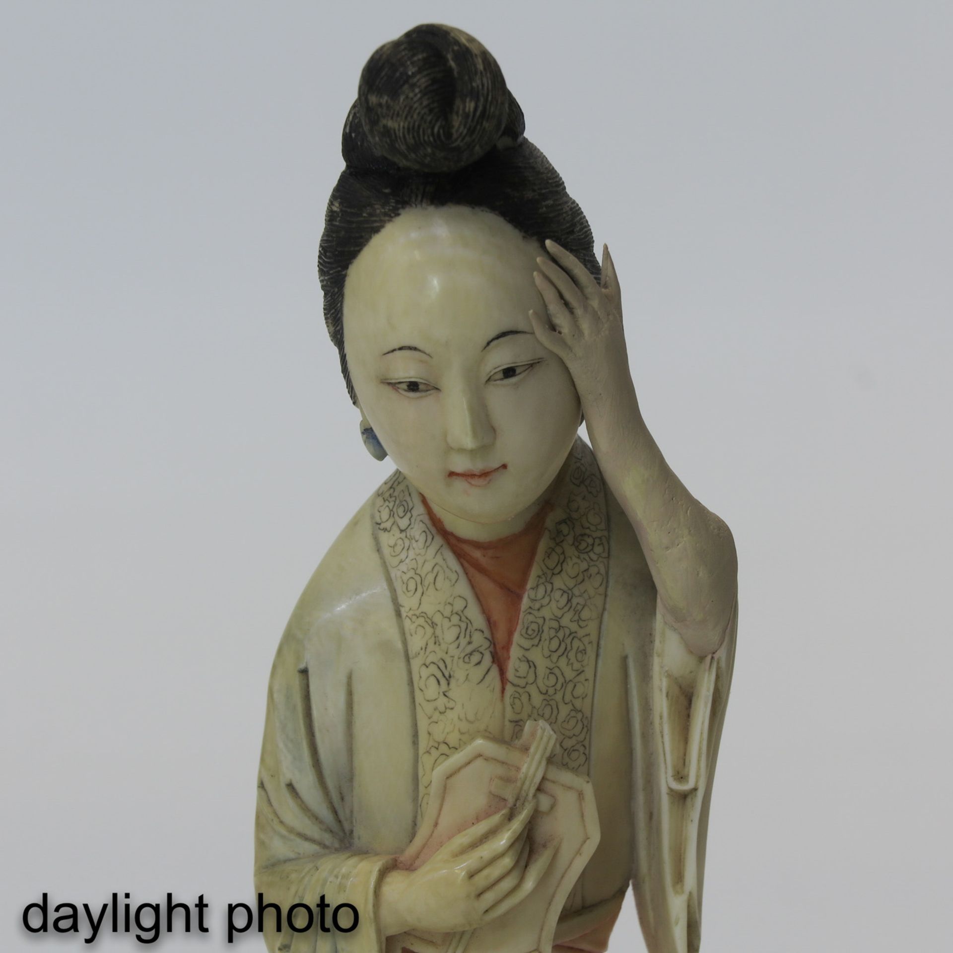 A Carved Chinese Sculpture - Image 8 of 9