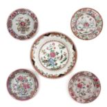 A Collection of 5 Famille Rose Plates