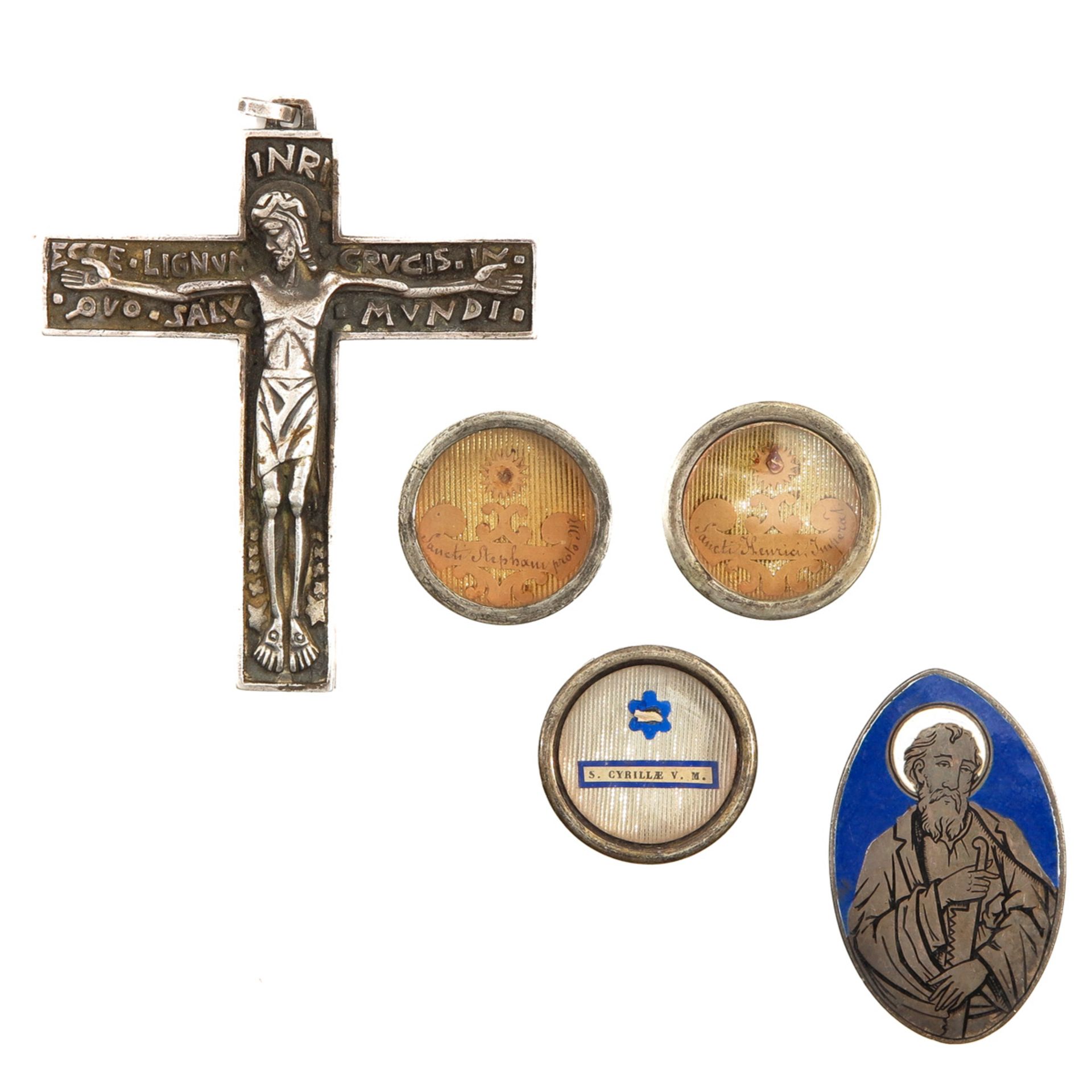 A Cross Pendant, Plaque and 3 Thecas