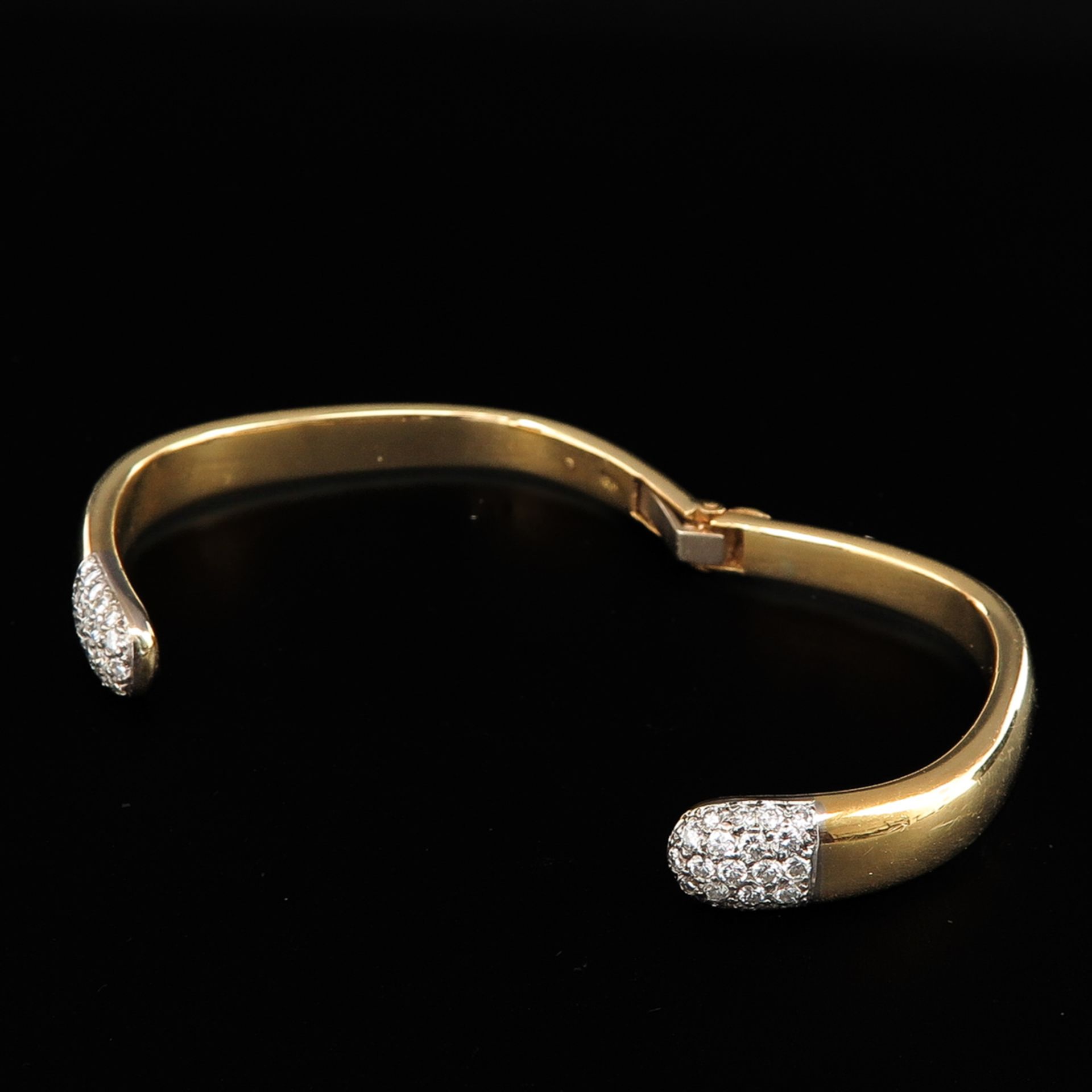 An 18KG Diamond Bracelet - Image 3 of 3